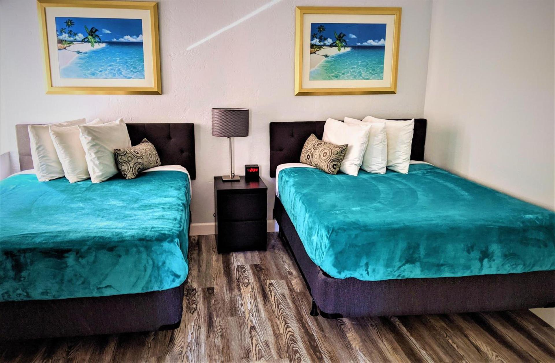 Johns Pass Beach Motel photo 14