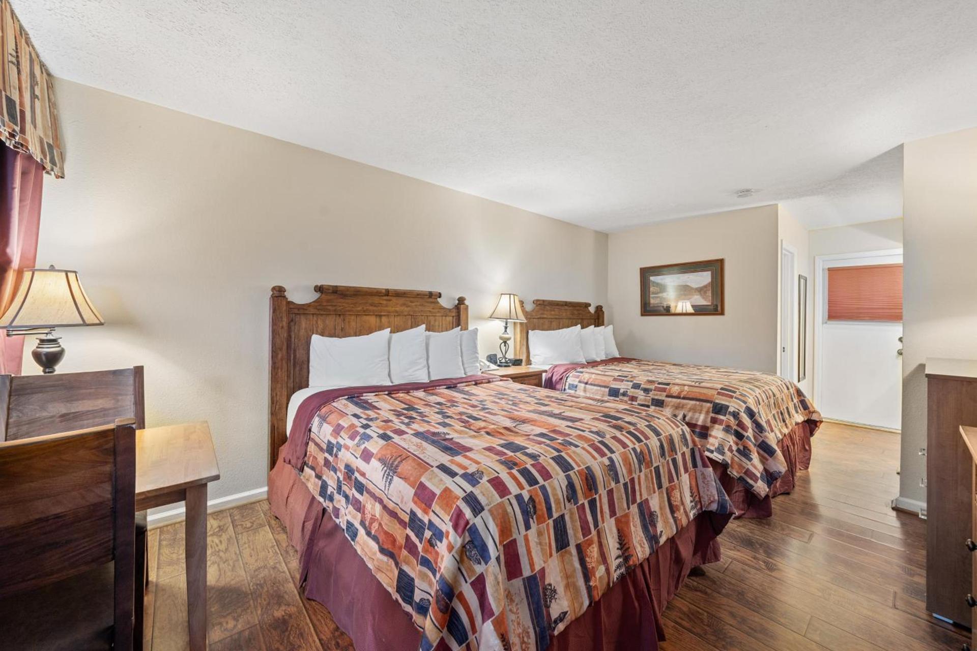 Jonathan Creek Inn and Villas photo 23