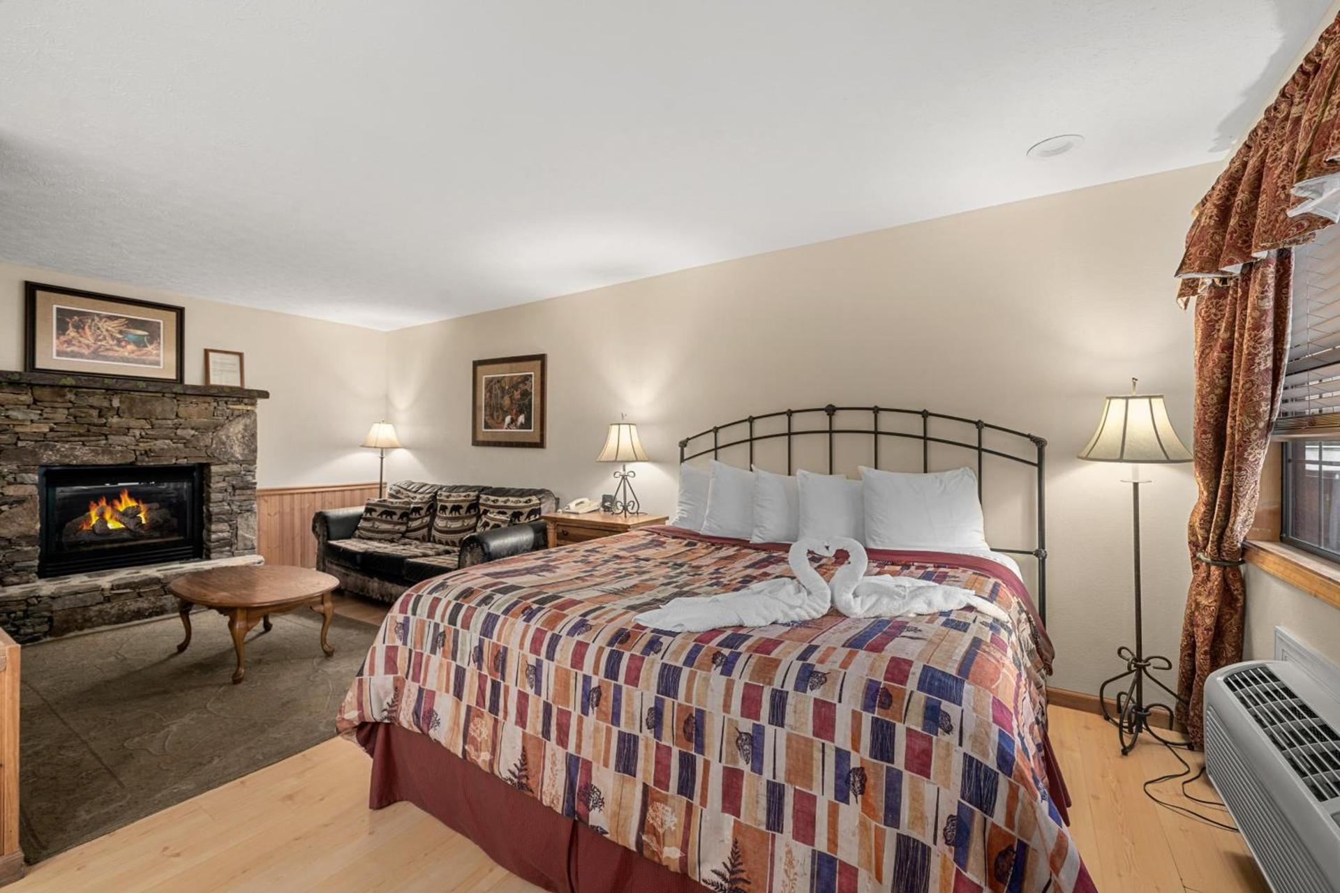 Jonathan Creek Inn and Villas photo 31