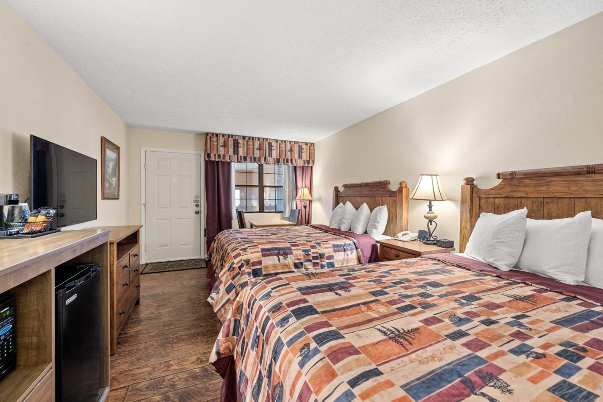 Jonathan Creek Inn and Villas photo 38