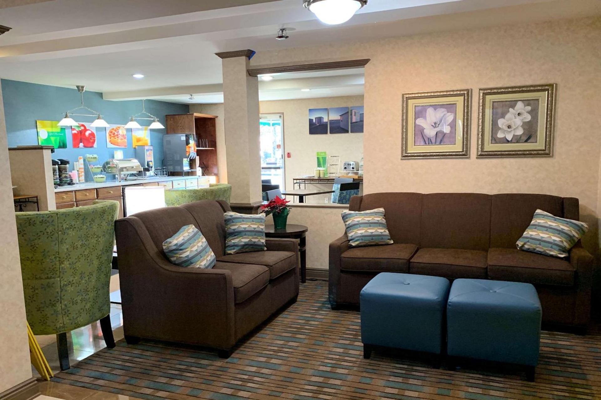 Quality Inn near Toms River Corporate Park photo 5