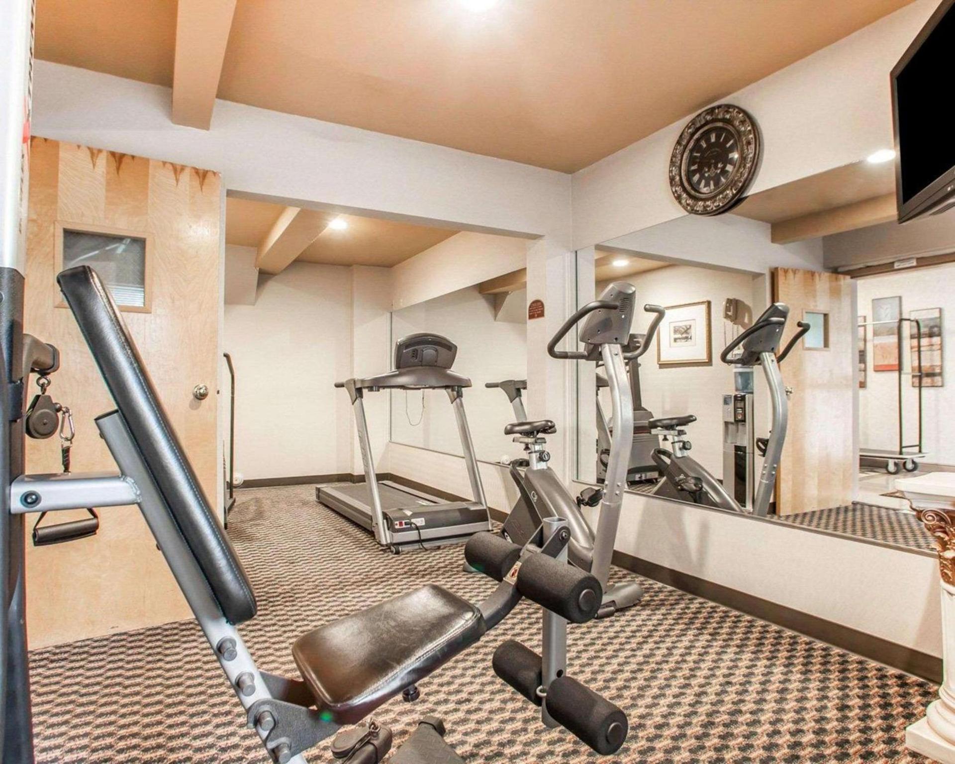 Quality Inn near Toms River Corporate Park photo 20
