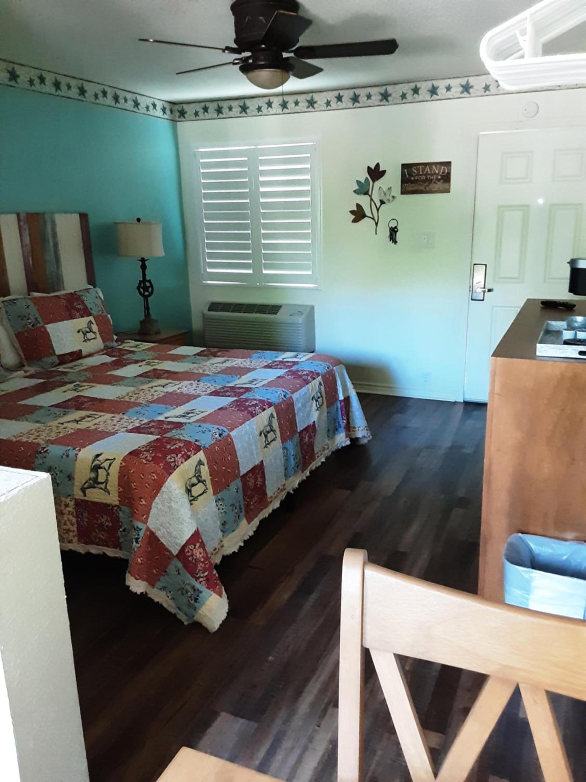 Horseshoe Riverside Lodge photo 9