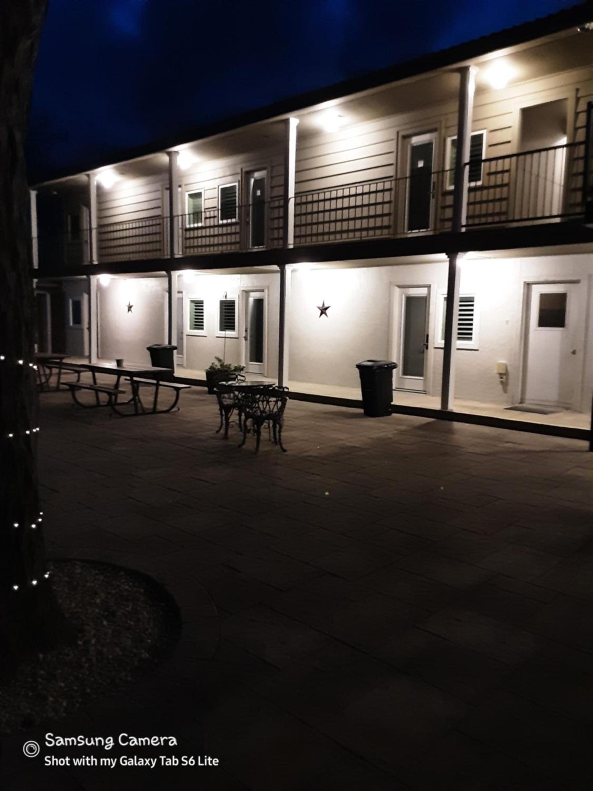Horseshoe Riverside Lodge photo 15