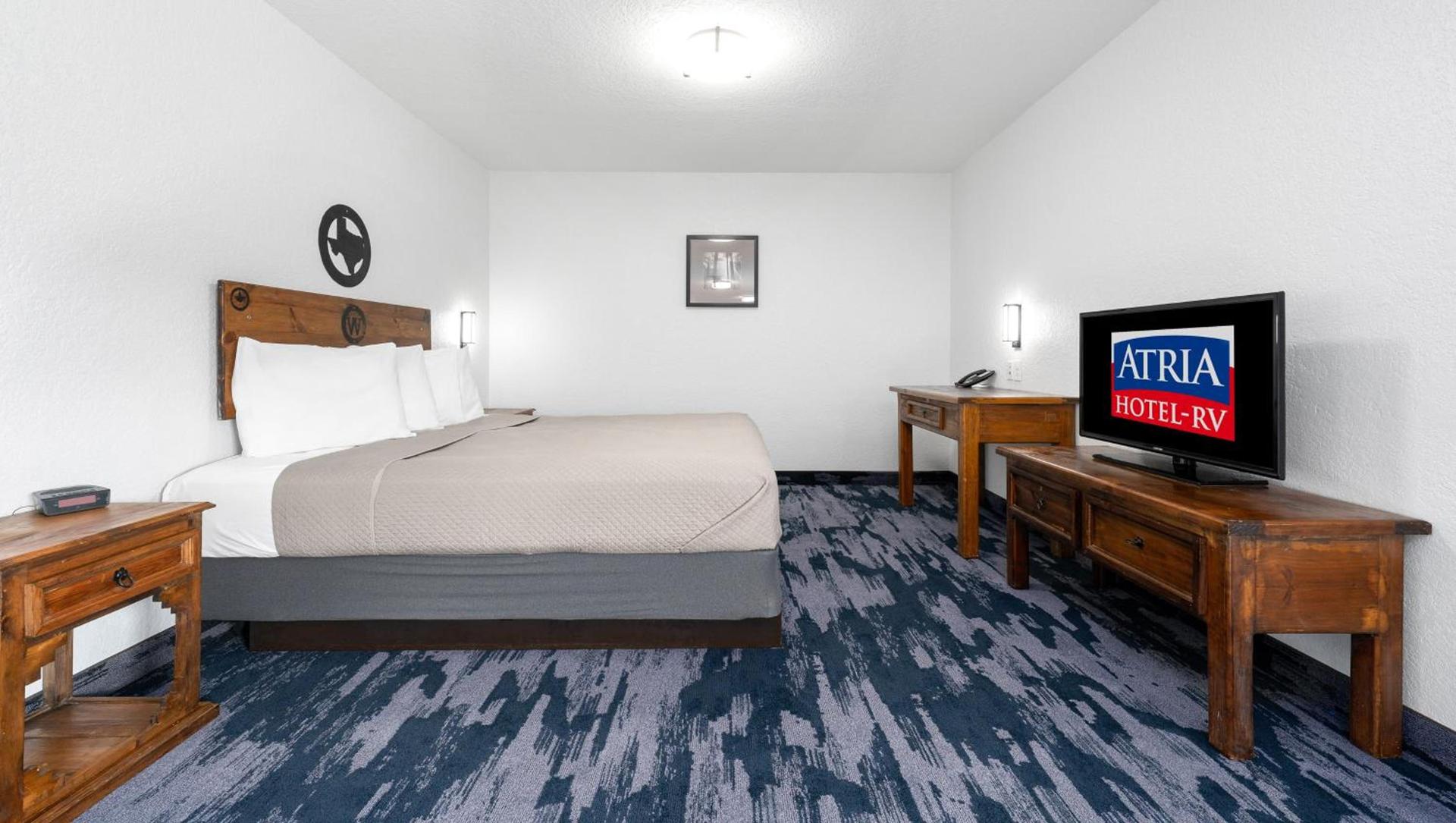 Atria Hotel and RV McGregor photo 16