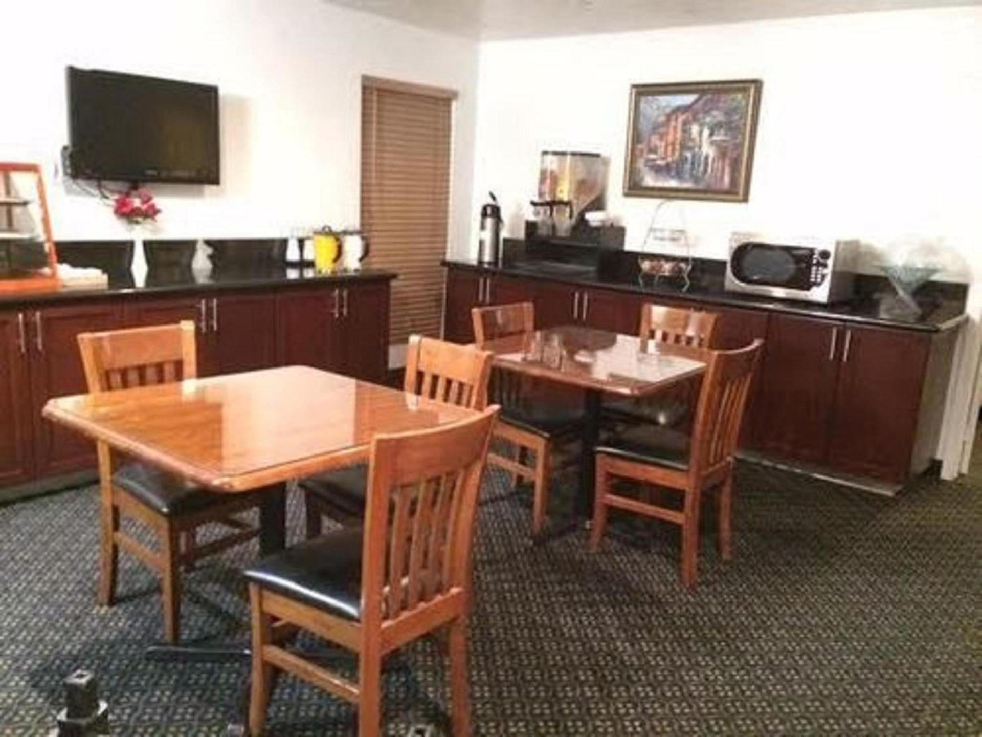 Weatherford Heritage Inn photo 6