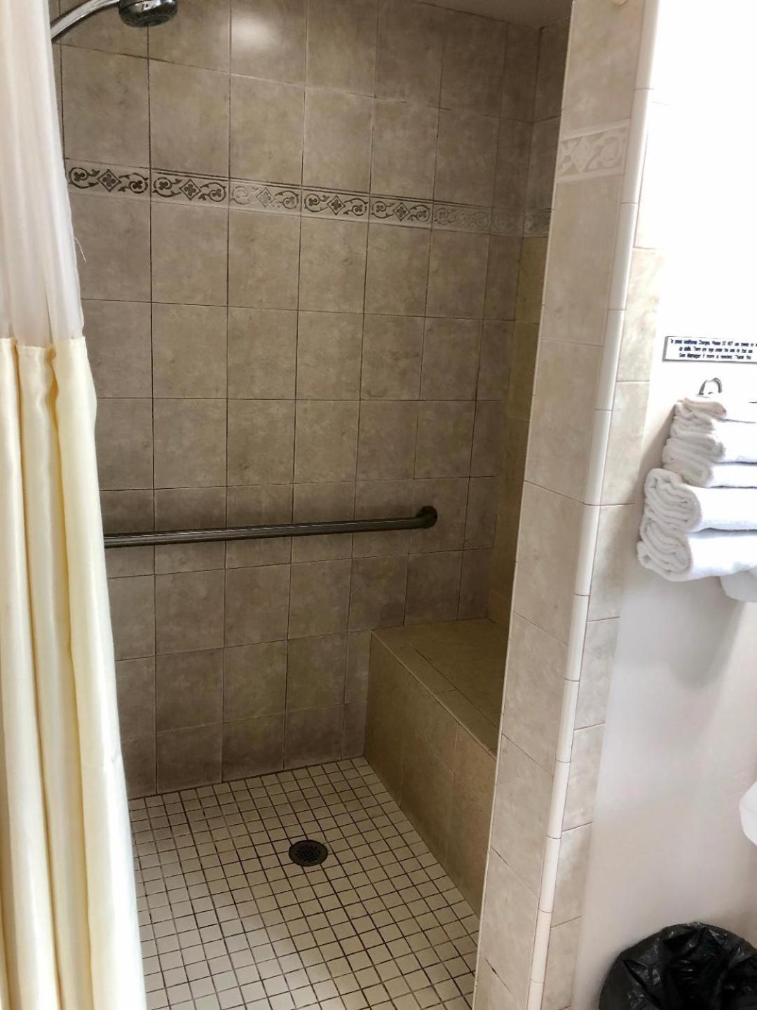 Morro Crest Inn photo 37