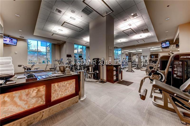 MGM Signature free parking No resort fee photo 4