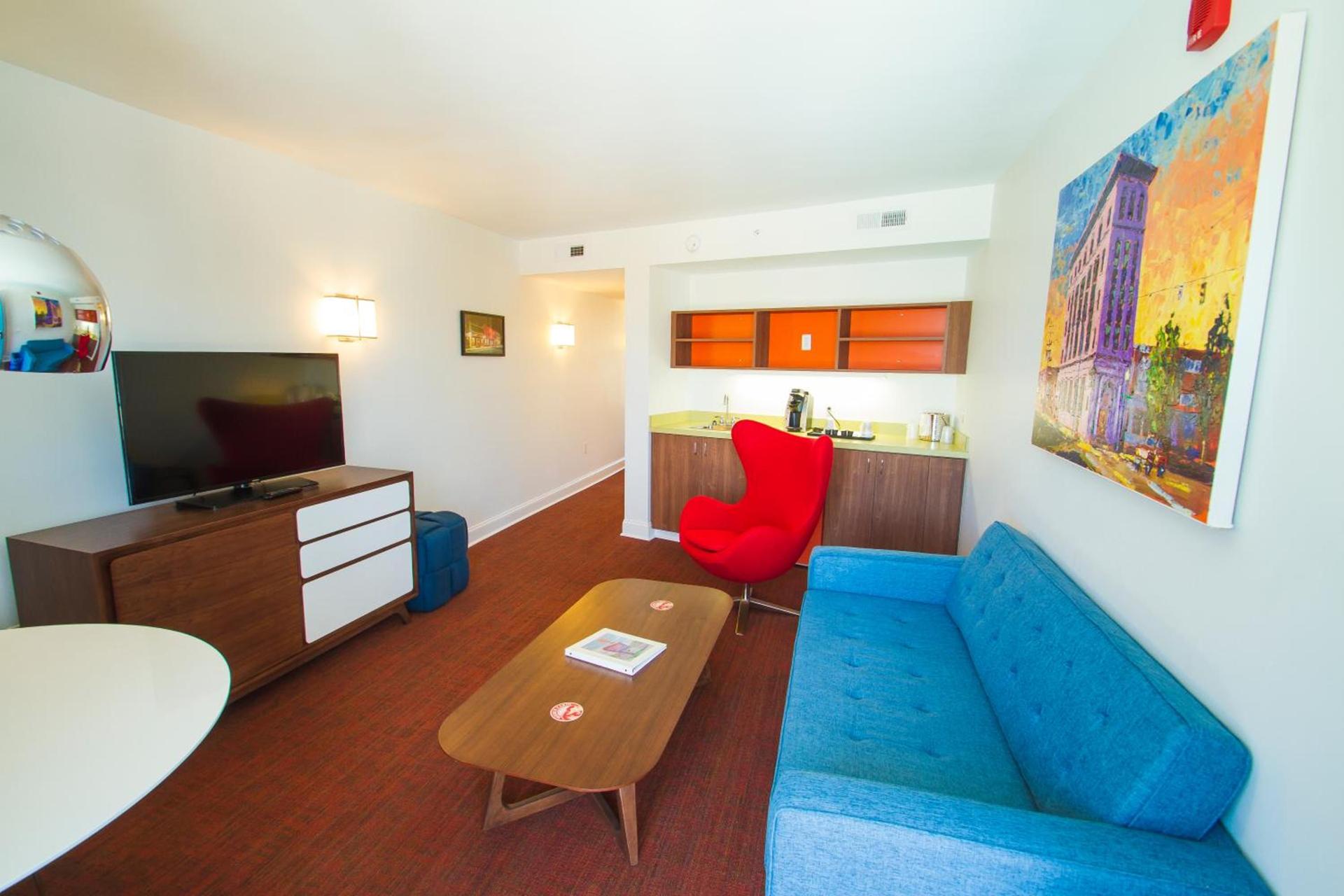 Mother Earth Motor Lodge photo 20
