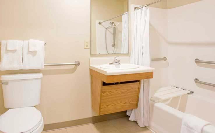 WoodSpring Suites Champaign near University photo 14