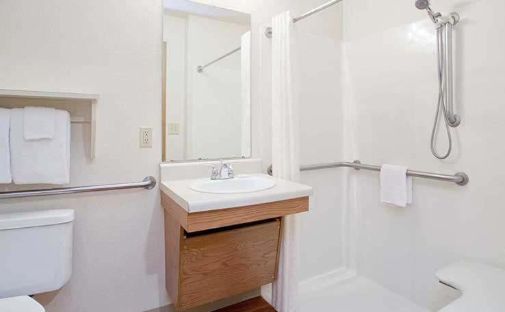 WoodSpring Suites Champaign near University photo 16