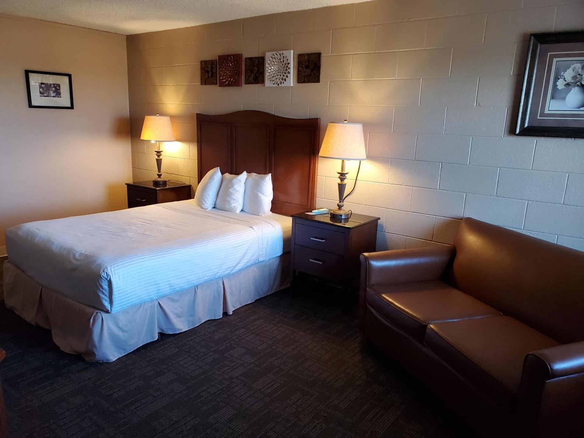 Kansas Country Inn photo 43