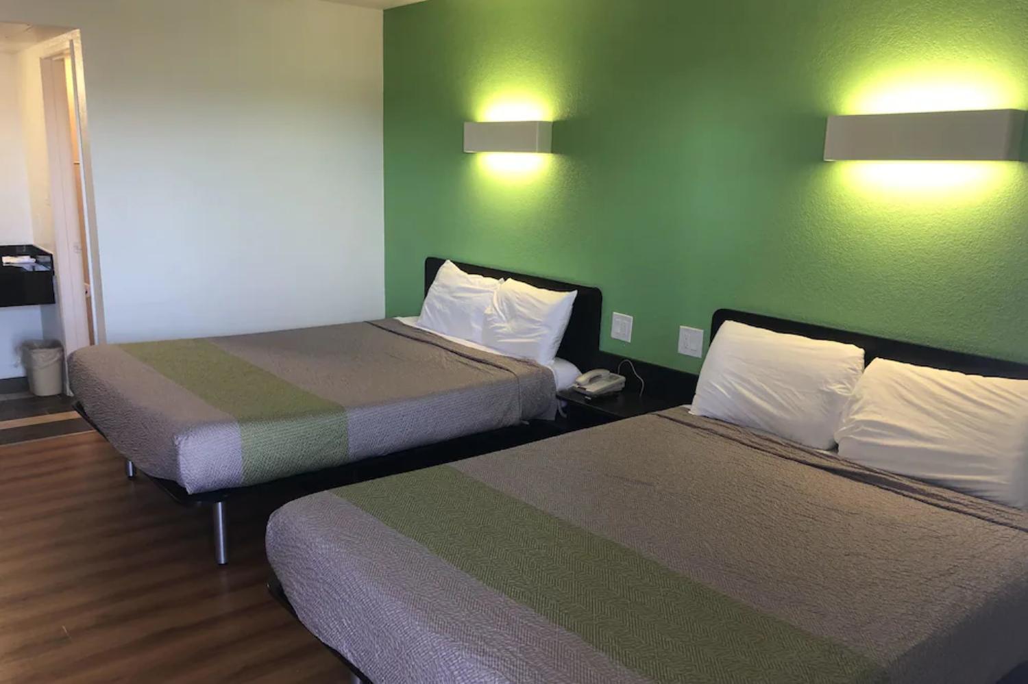 Motel 6-Barstow, CA photo 11