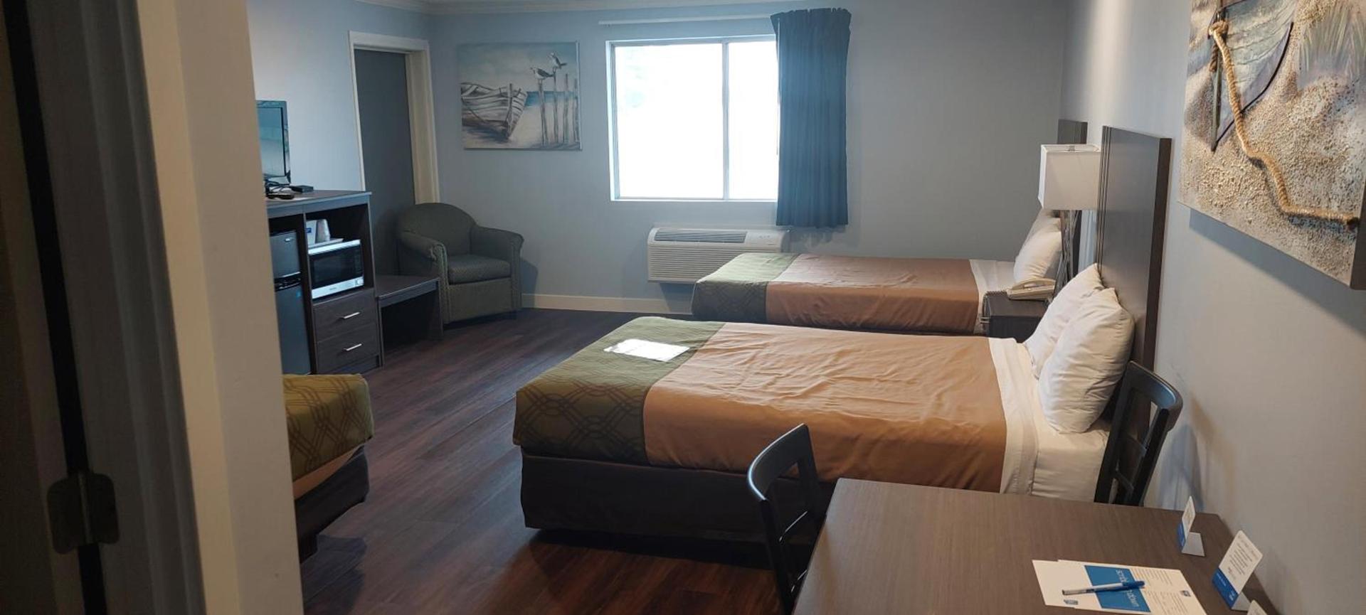 Rodeway Inn photo 5