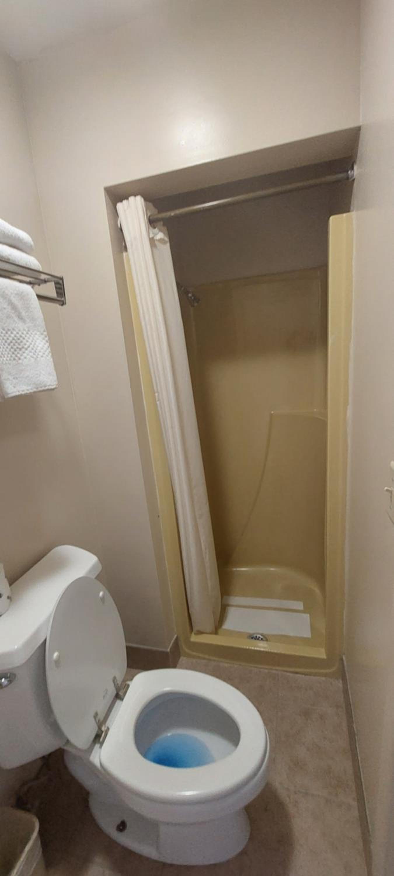 Rodeway Inn photo 22