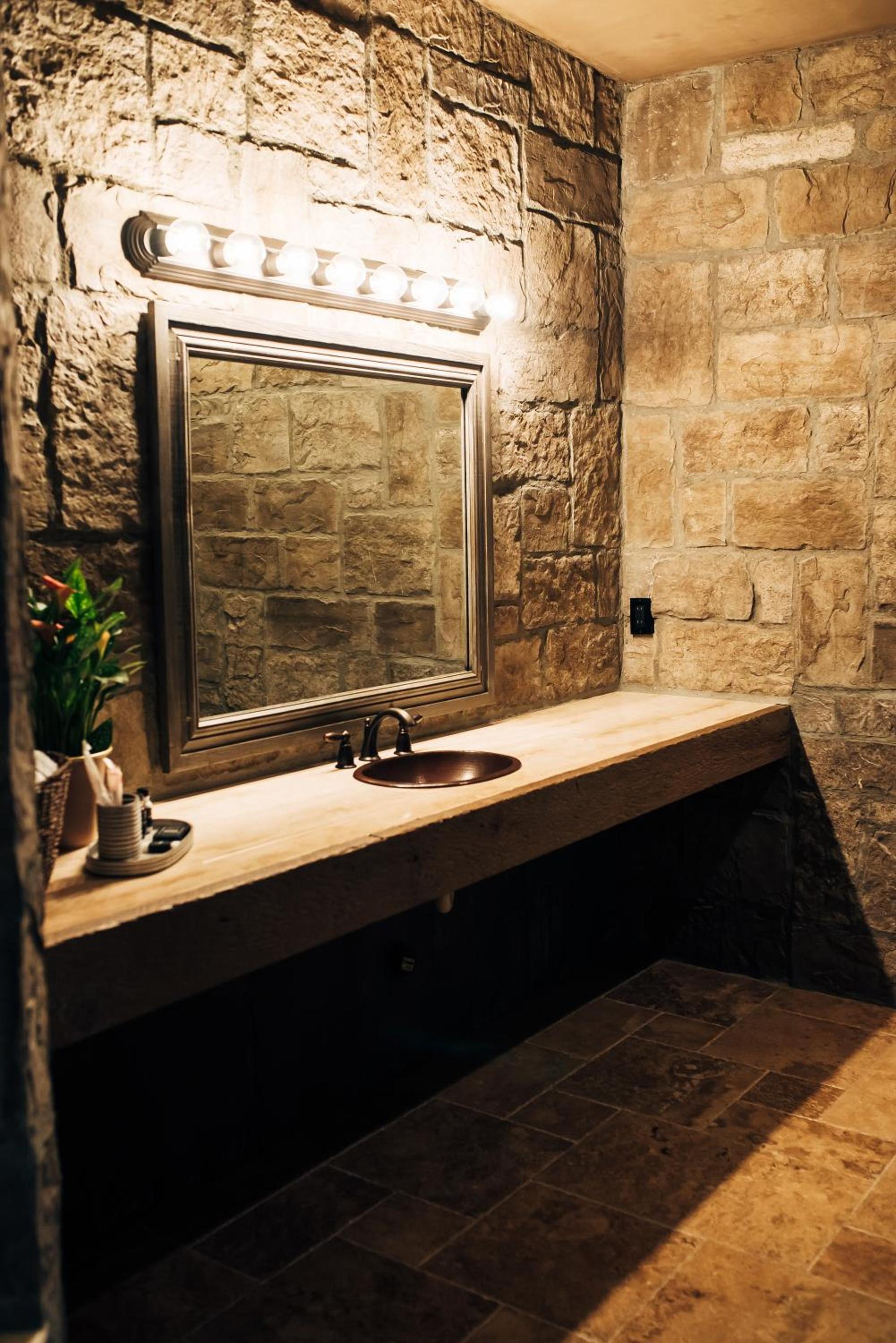 The Inn at Zaca Creek photo 15