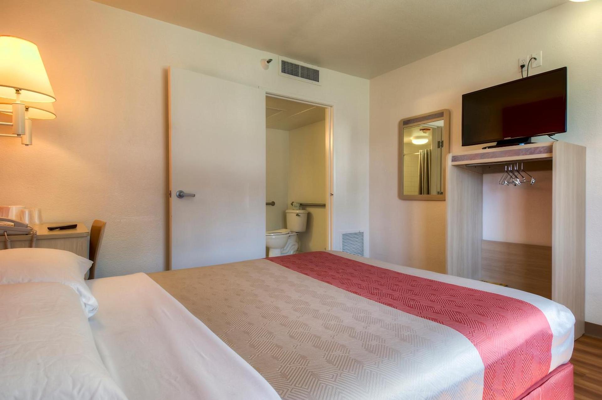 Motel 6-Oceanside, CA photo 42