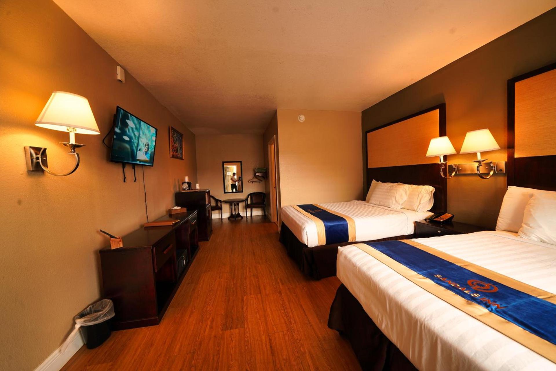 Sandals Inn photo 26