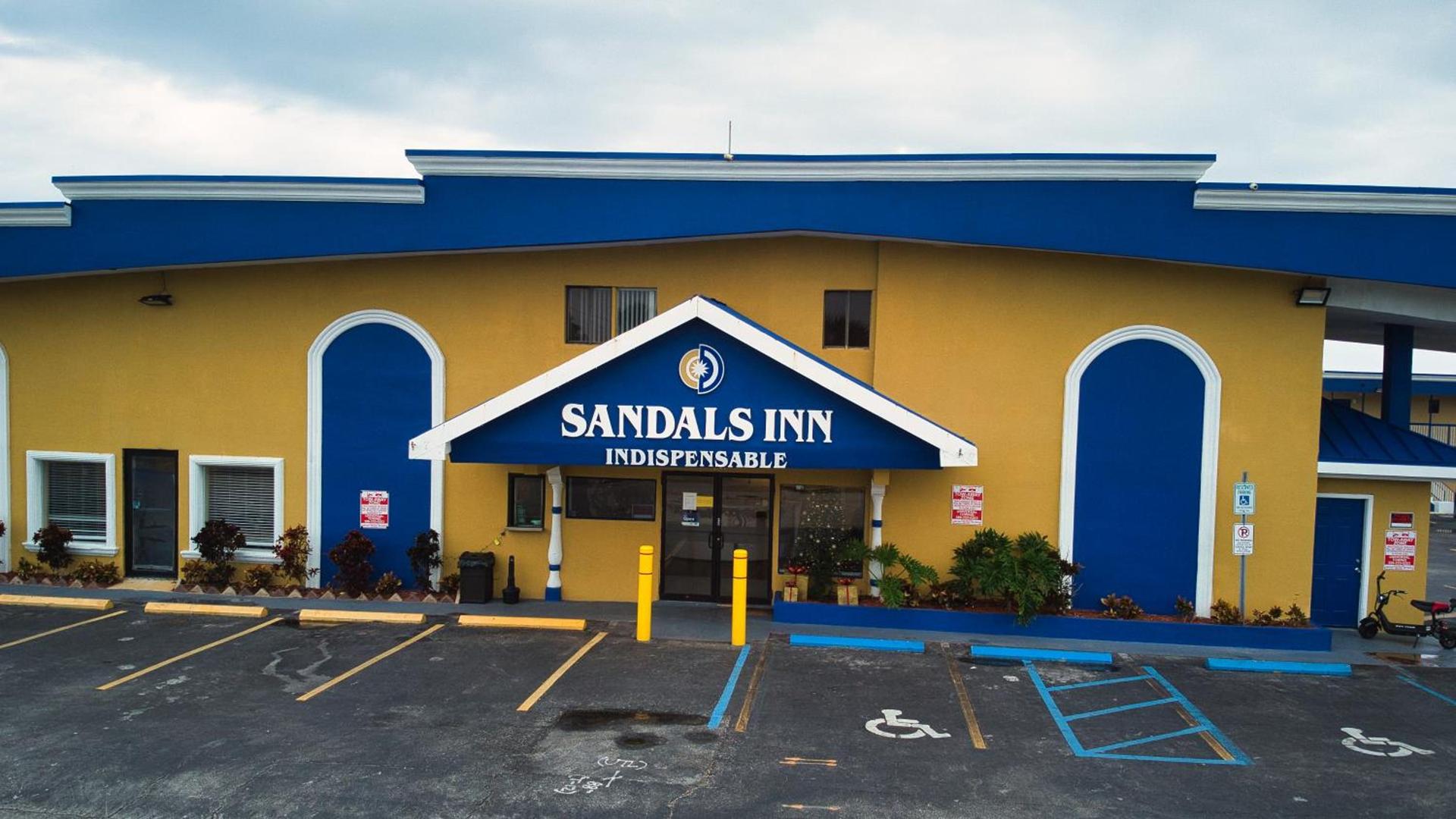 Sandals Inn photo 1