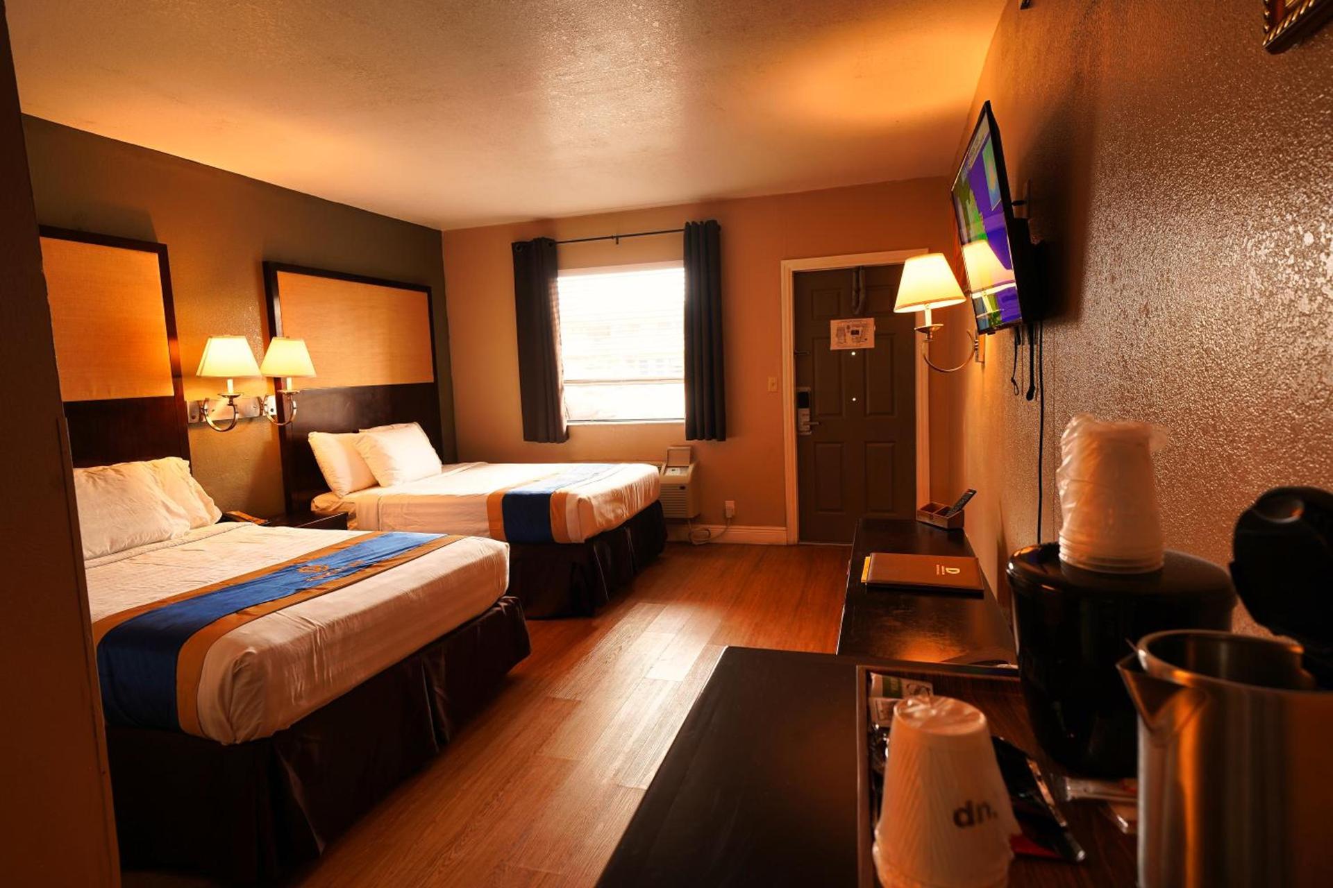 Sandals Inn photo 81