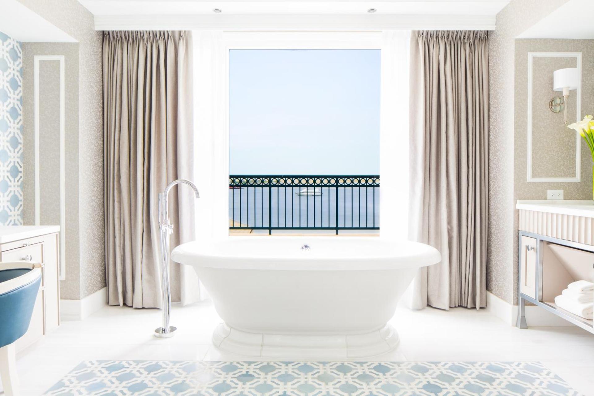 Boston Harbor Hotel photo 30