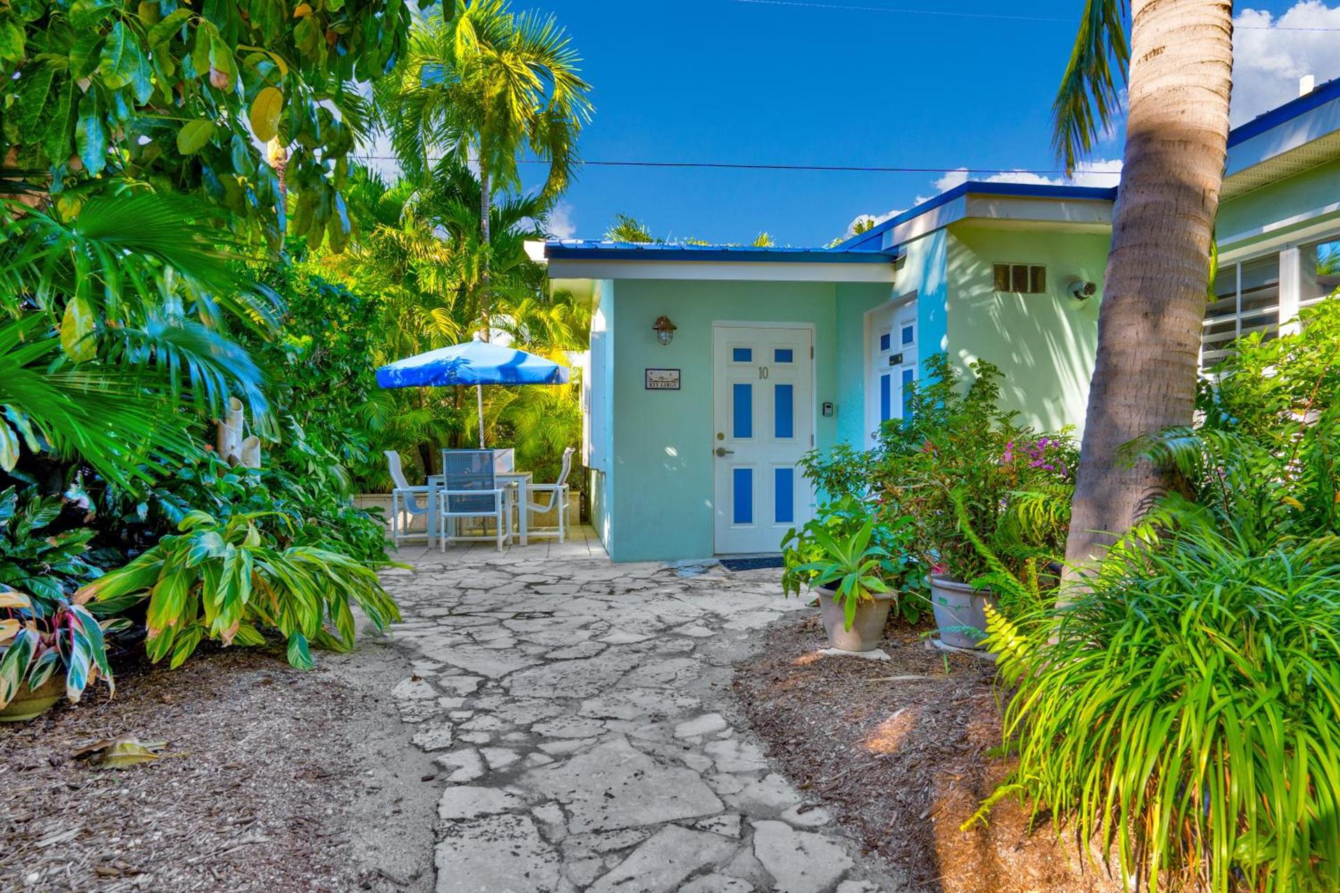 Island Bay Resort photo 1