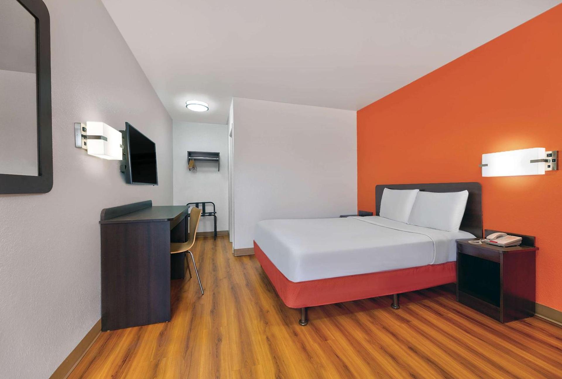 Motel 6-Columbus, GA photo 5