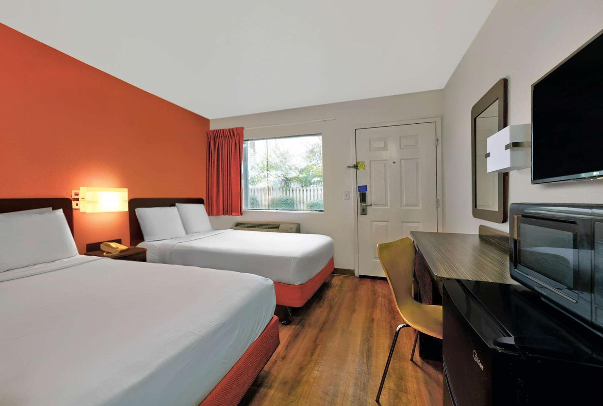 Motel 6-Columbus, GA photo 12