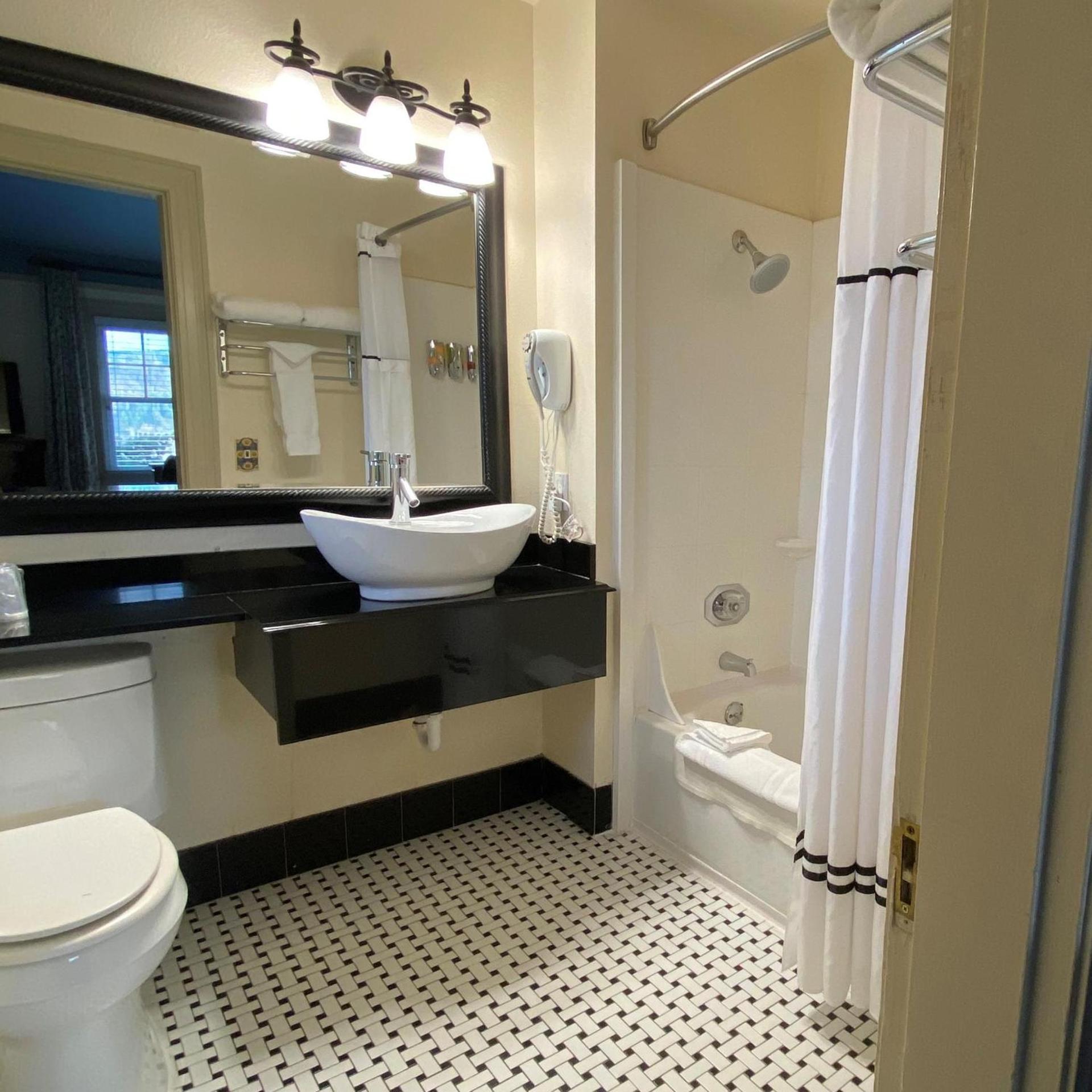 Columbia Gorge Hotel & Spa photo 24
