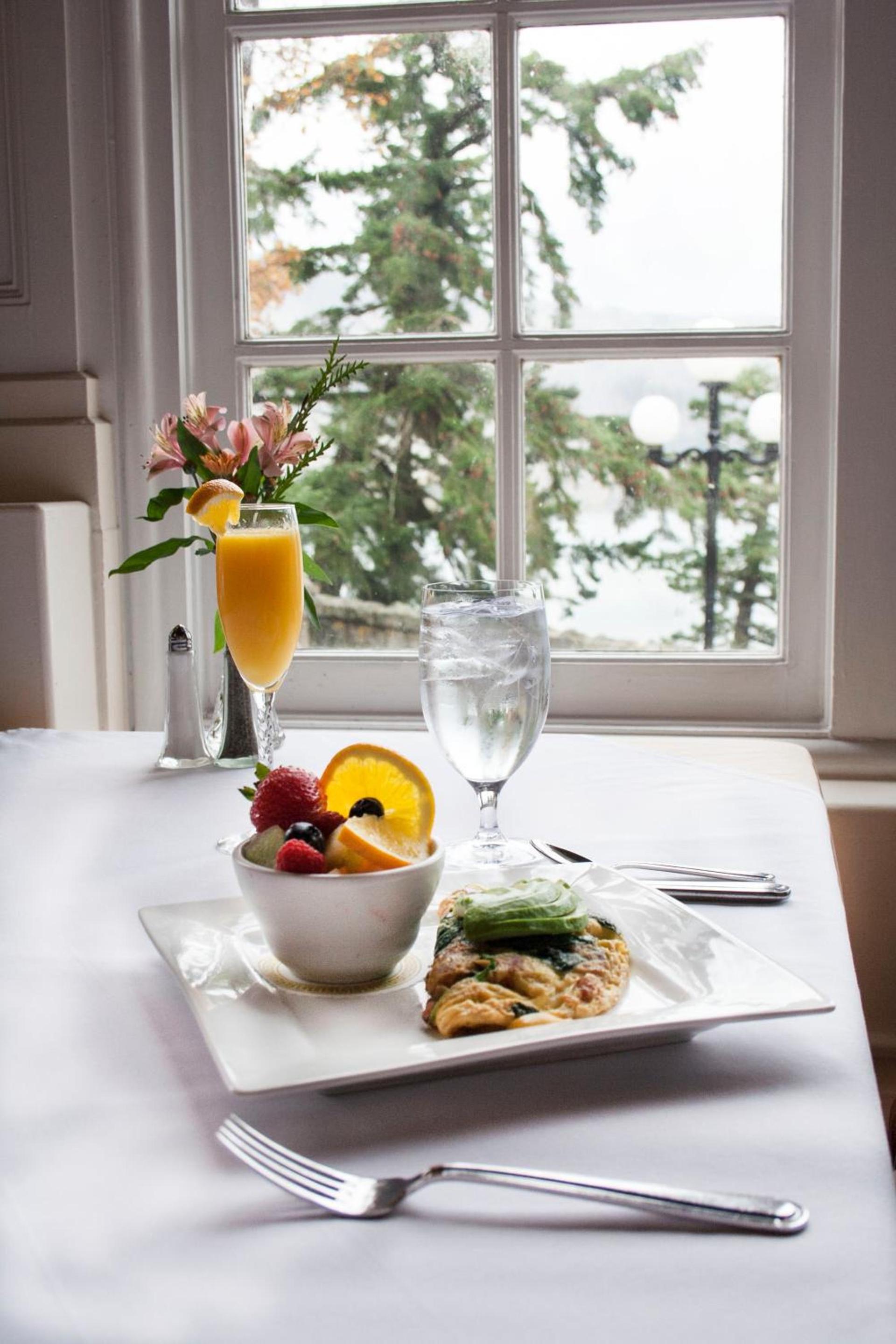 Columbia Gorge Hotel & Spa photo 18