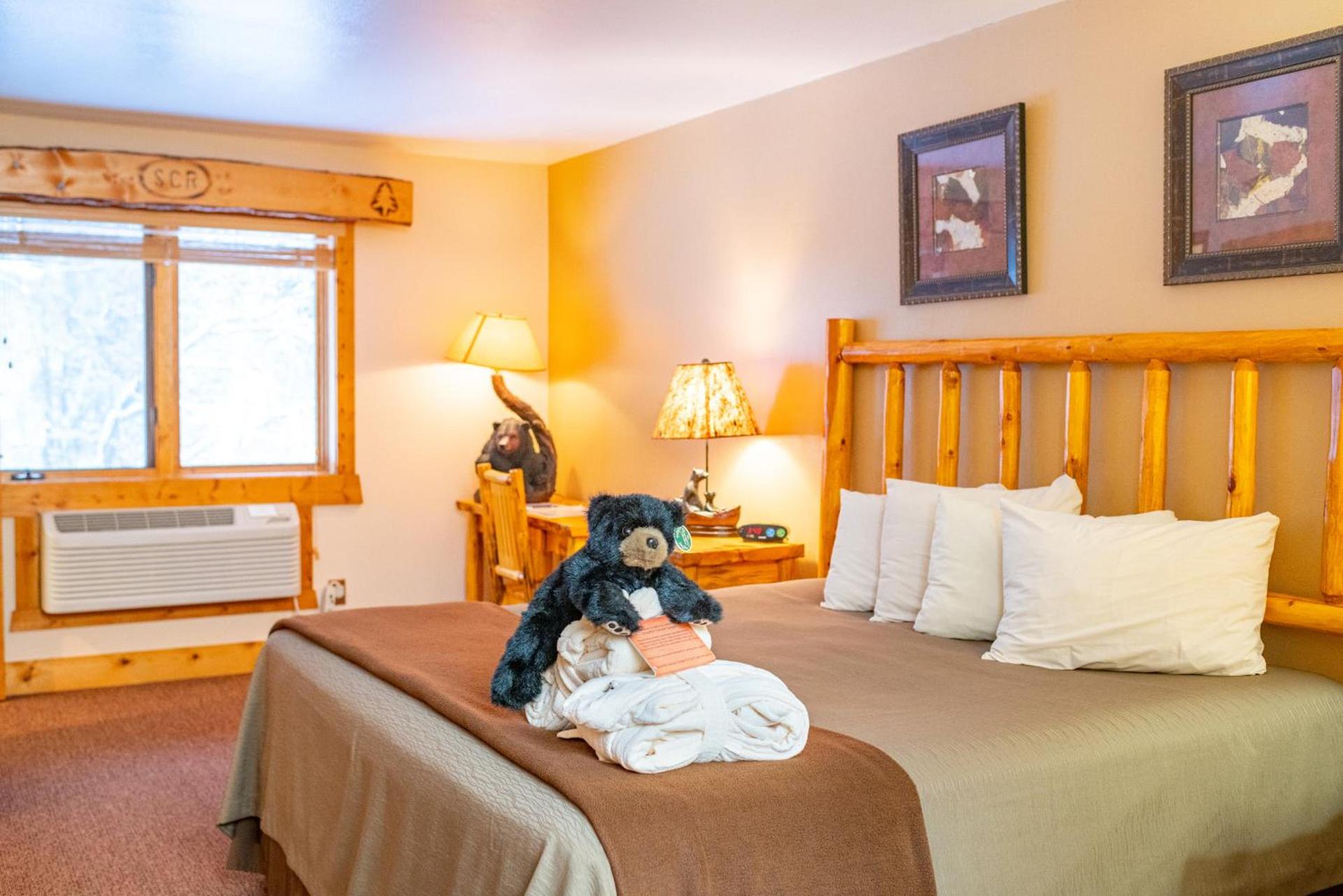 Spearfish Canyon Lodge photo 2