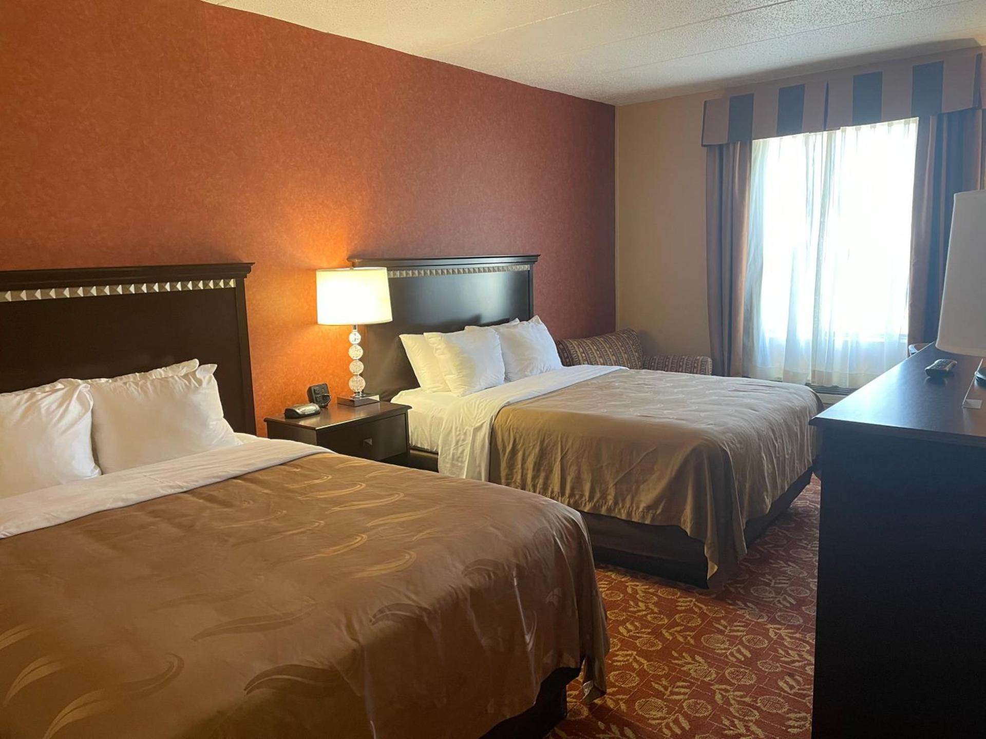 Quality Inn Vineland photo 40