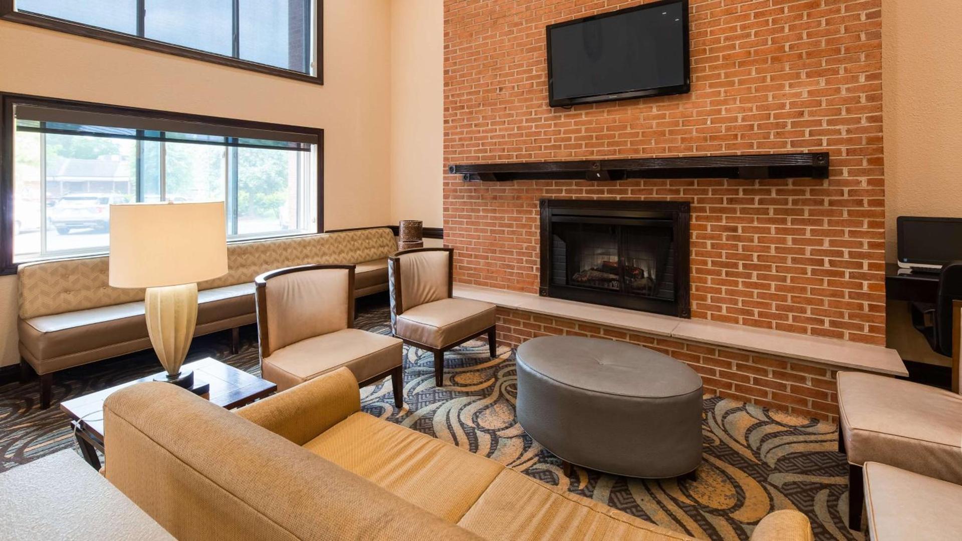 Best Western Plus Newark/Christiana Inn photo 3
