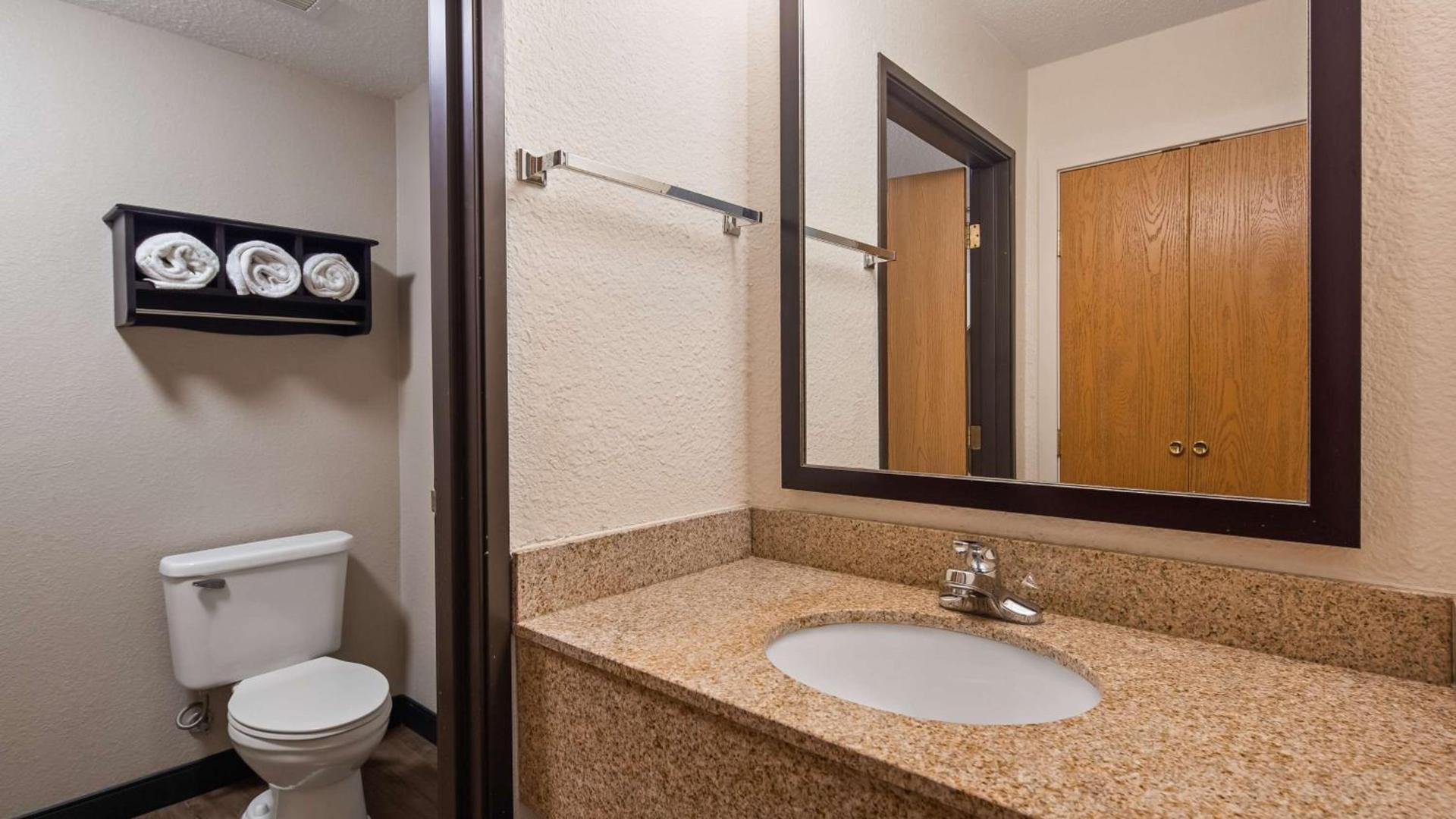 Best Western Plus Newark/Christiana Inn photo 21