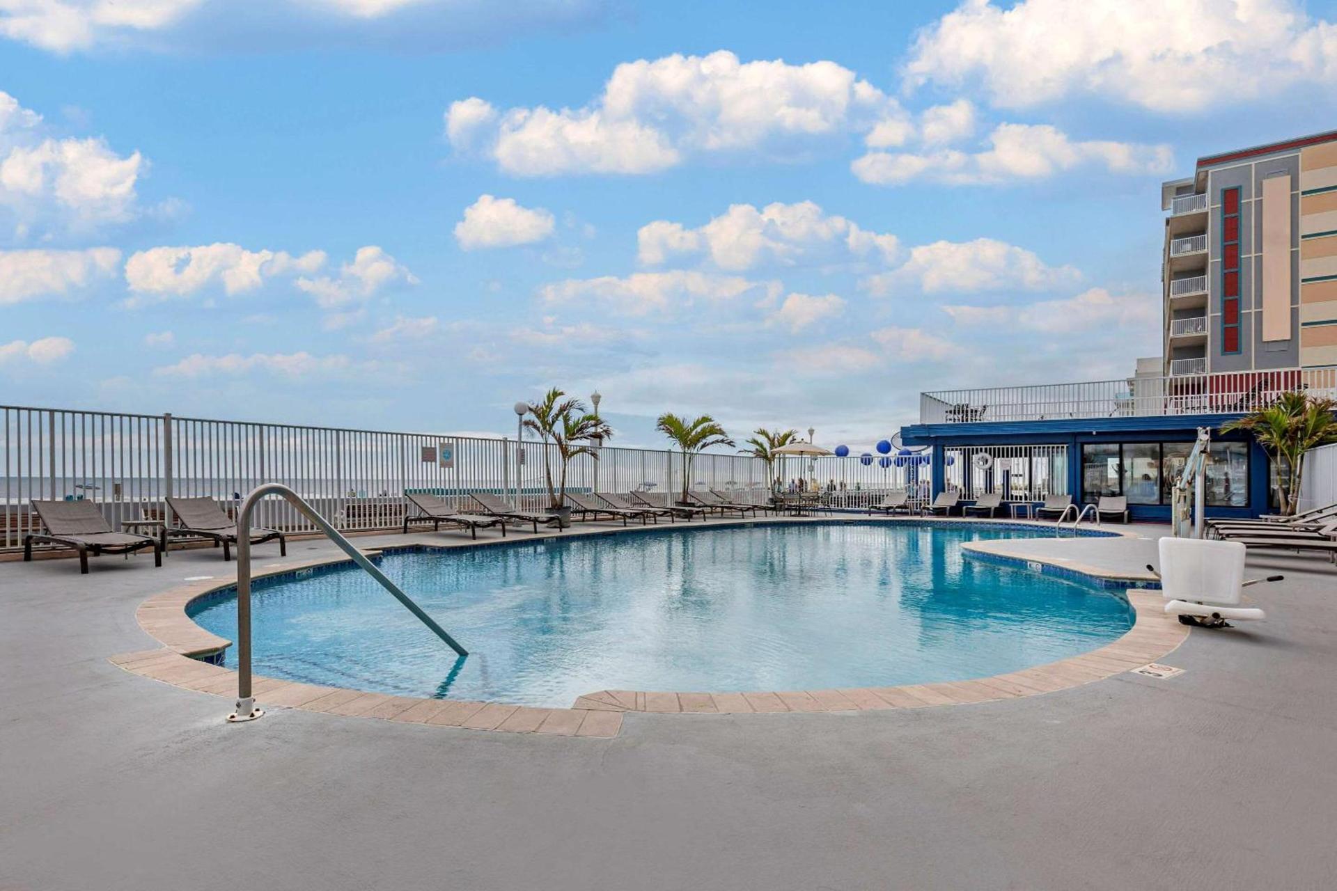 Quality Inn Boardwalk photo 64
