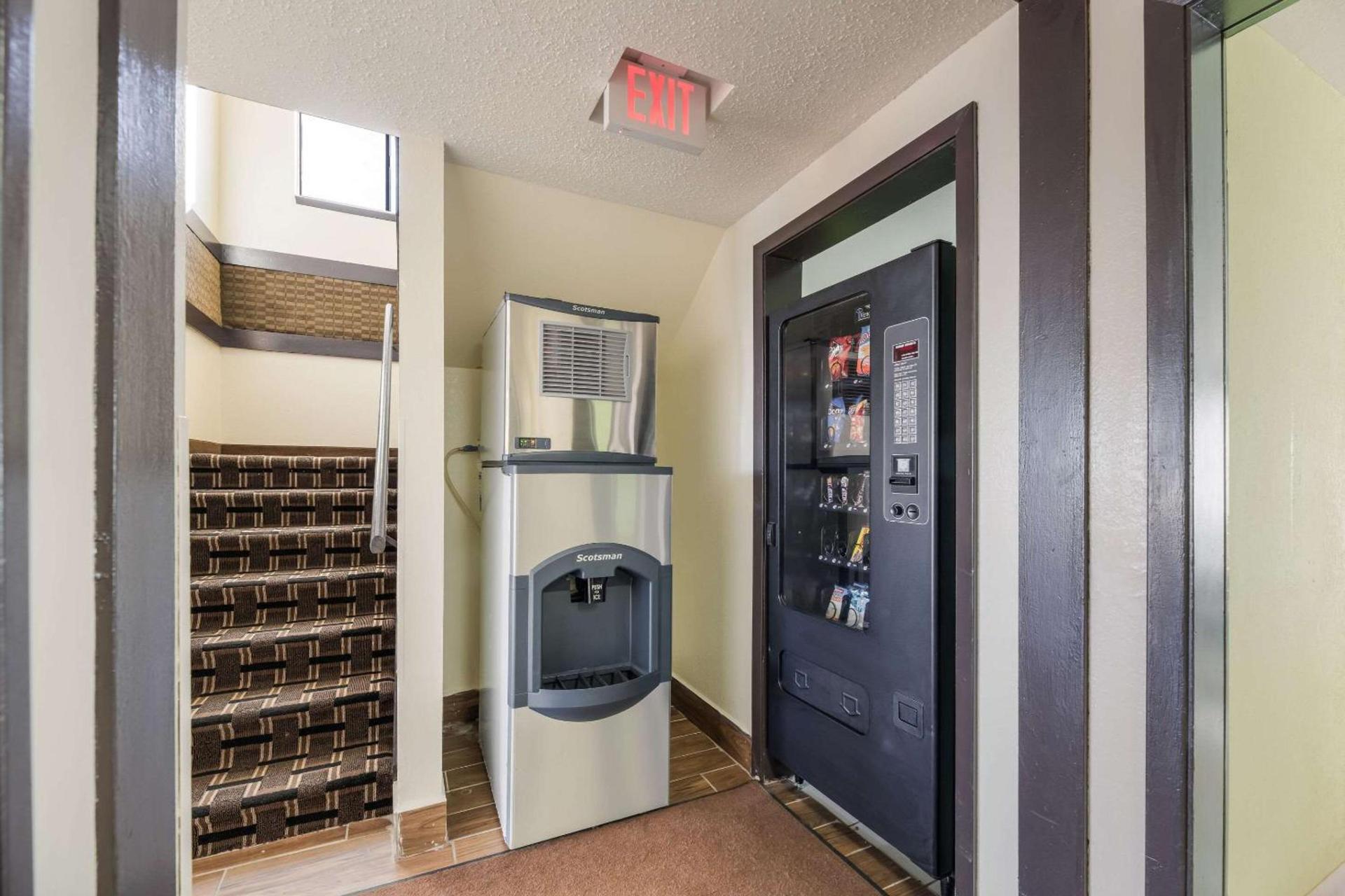 Quality Inn Clovis photo 27