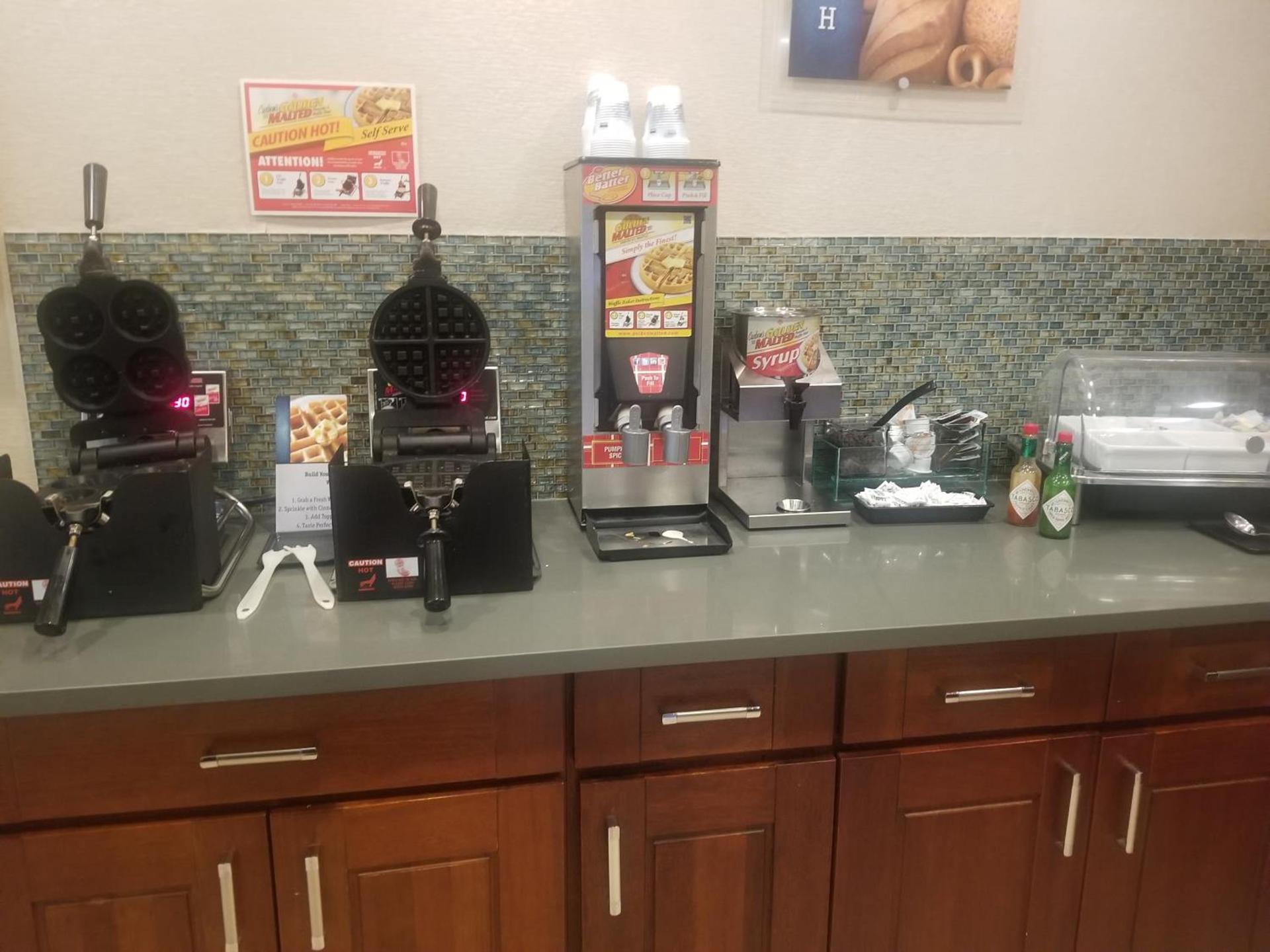 Best Western Long Beach Inn photo 21