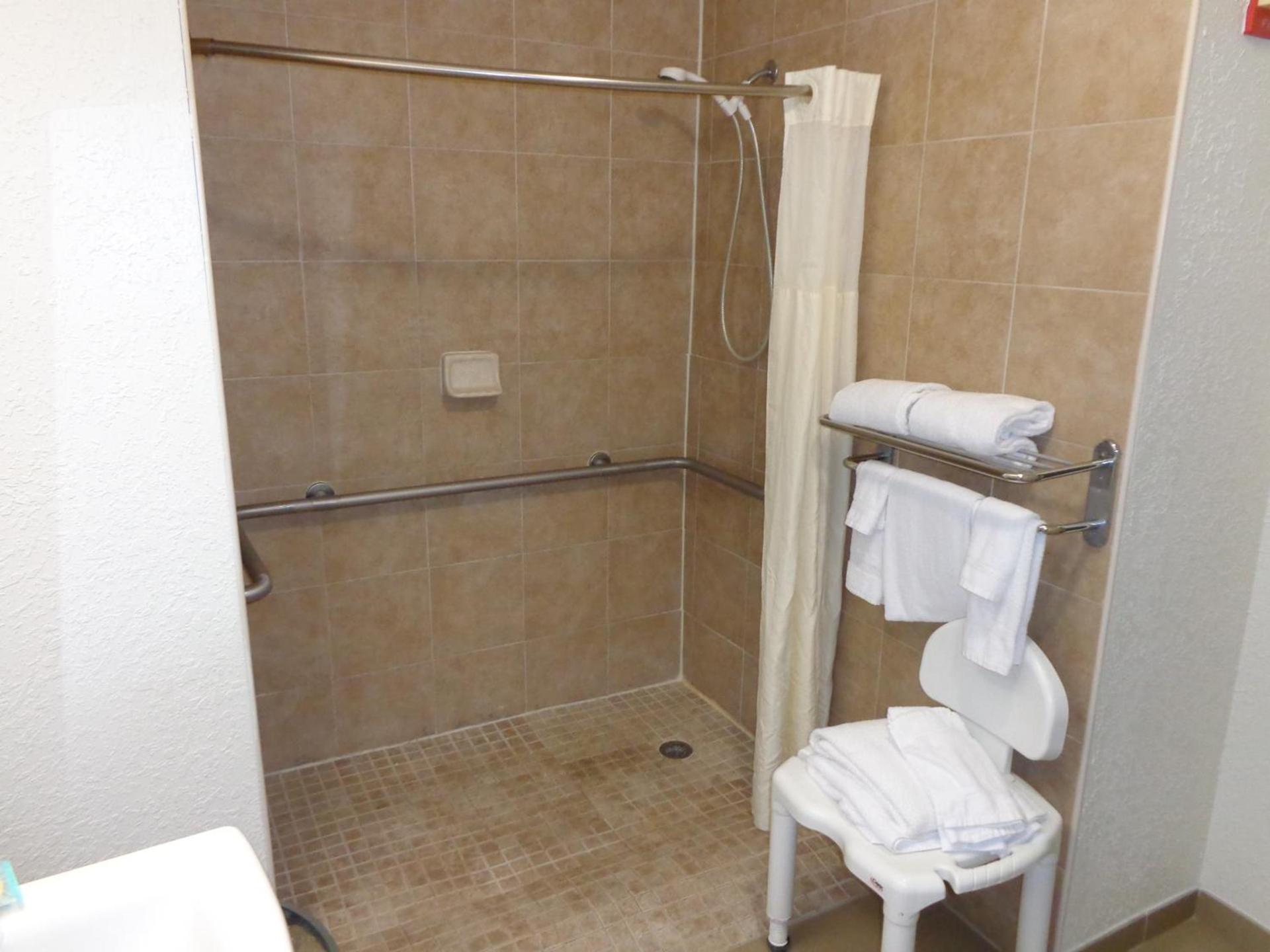 SureStay Plus by Best Western Orlando Lake Buena Vista photo 23