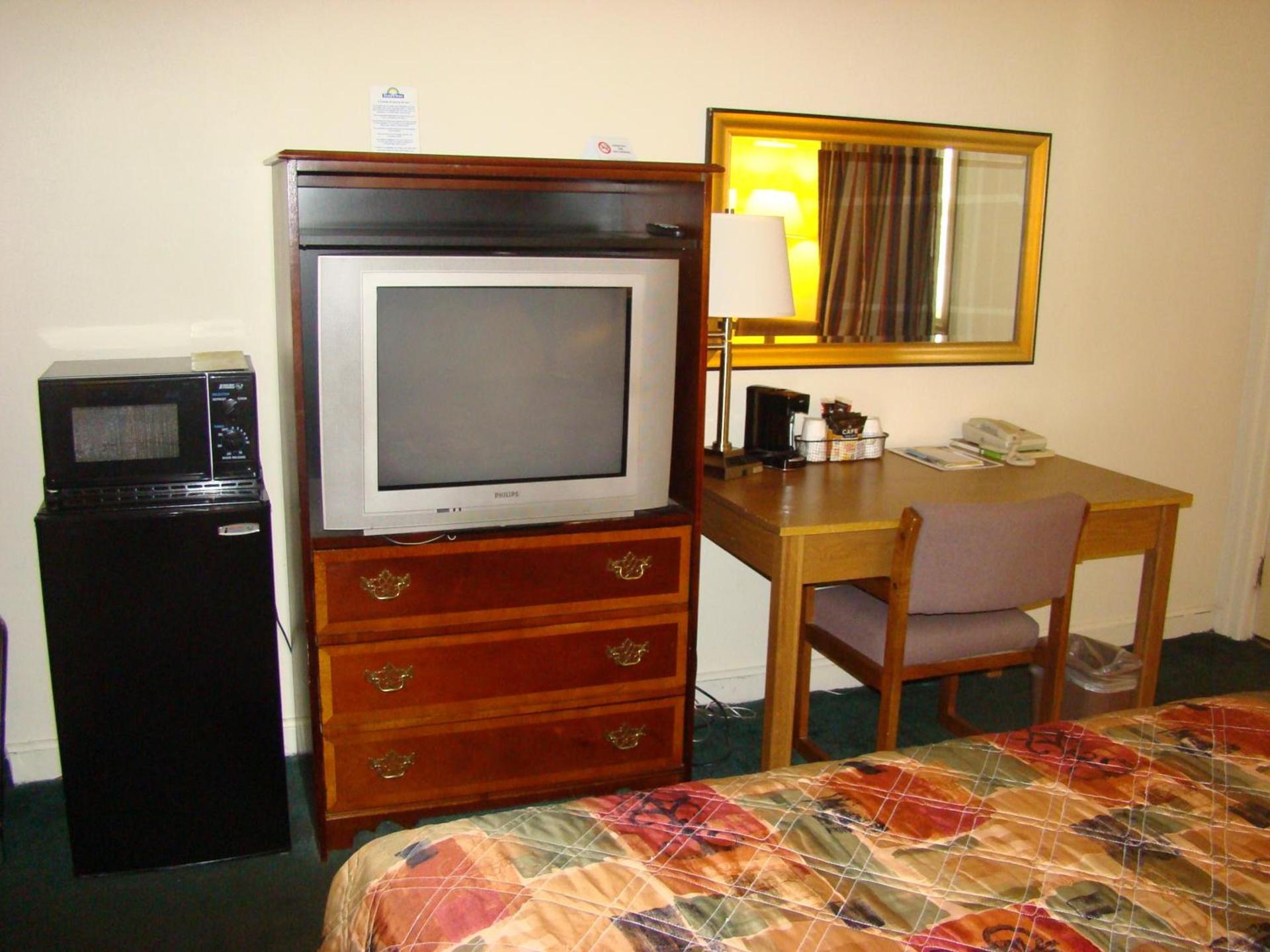Aderi Hotel Lewisburg photo 23
