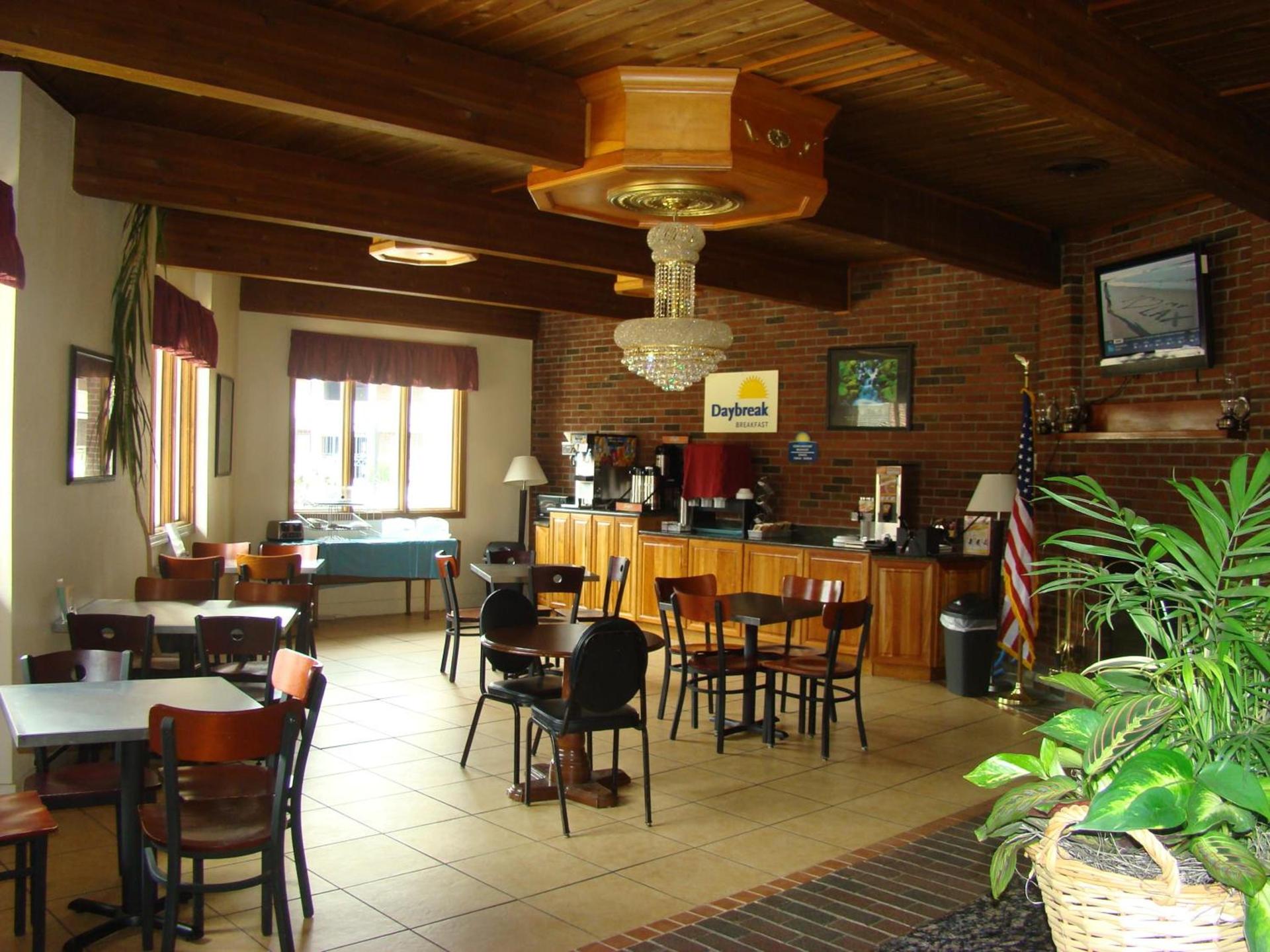 Aderi Hotel Lewisburg photo 28