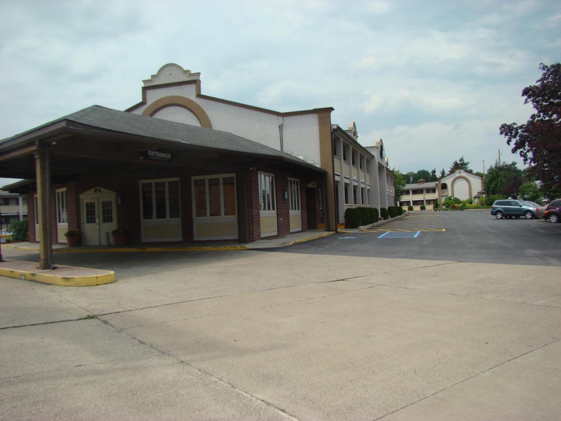 Aderi Hotel Lewisburg — hotel in Lewisburg
