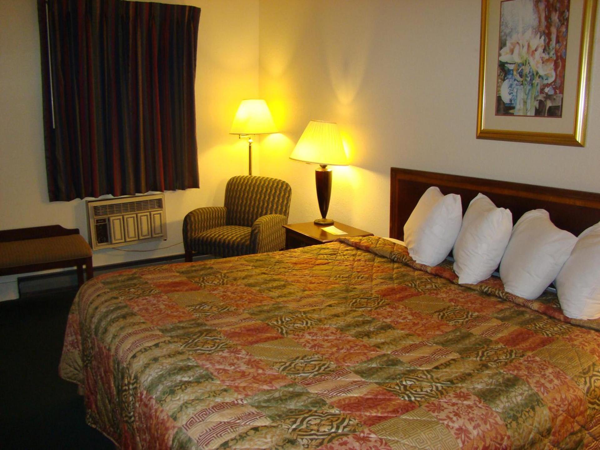 Aderi Hotel Lewisburg photo 32