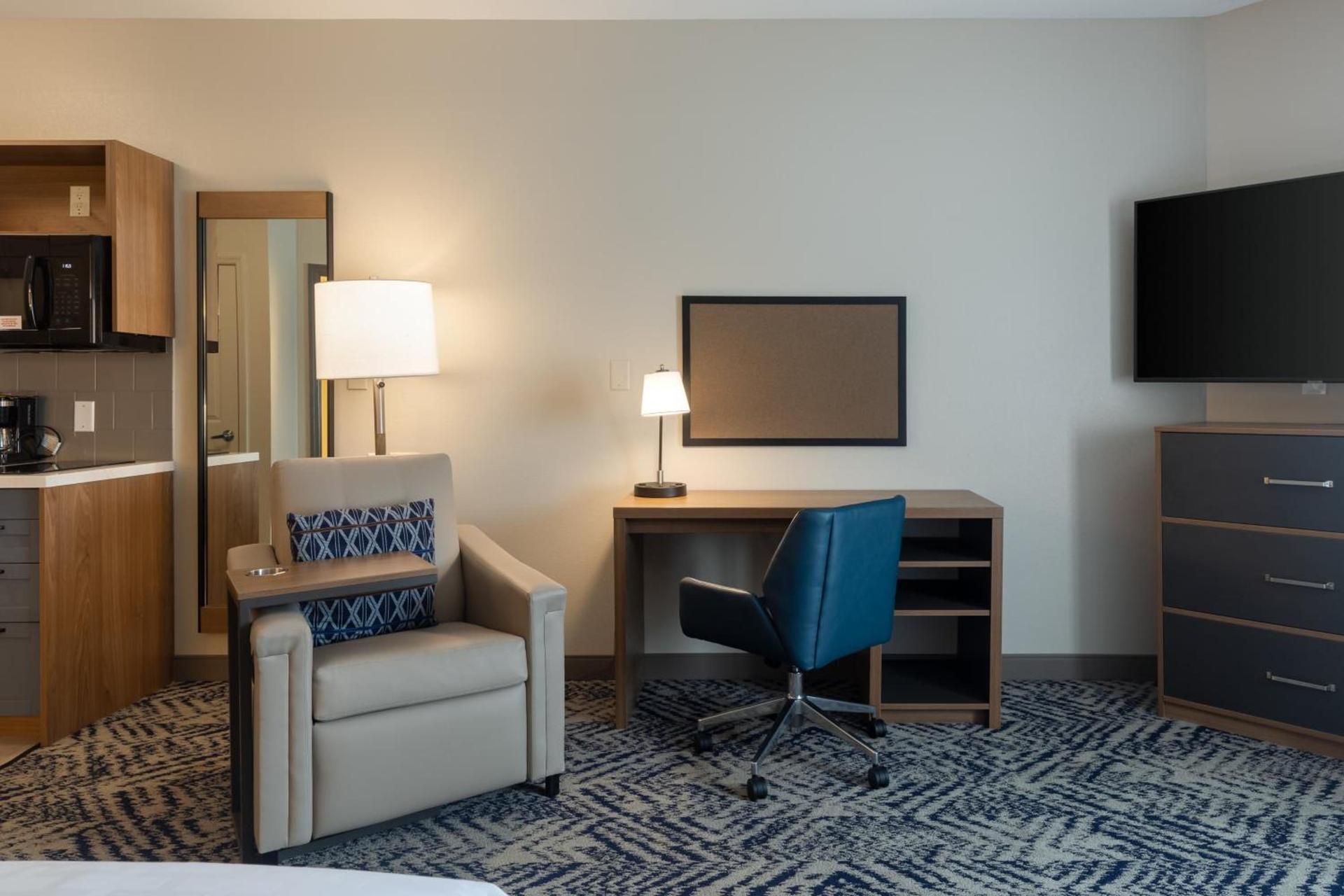 Candlewood Suites Enterprise by IHG photo 12