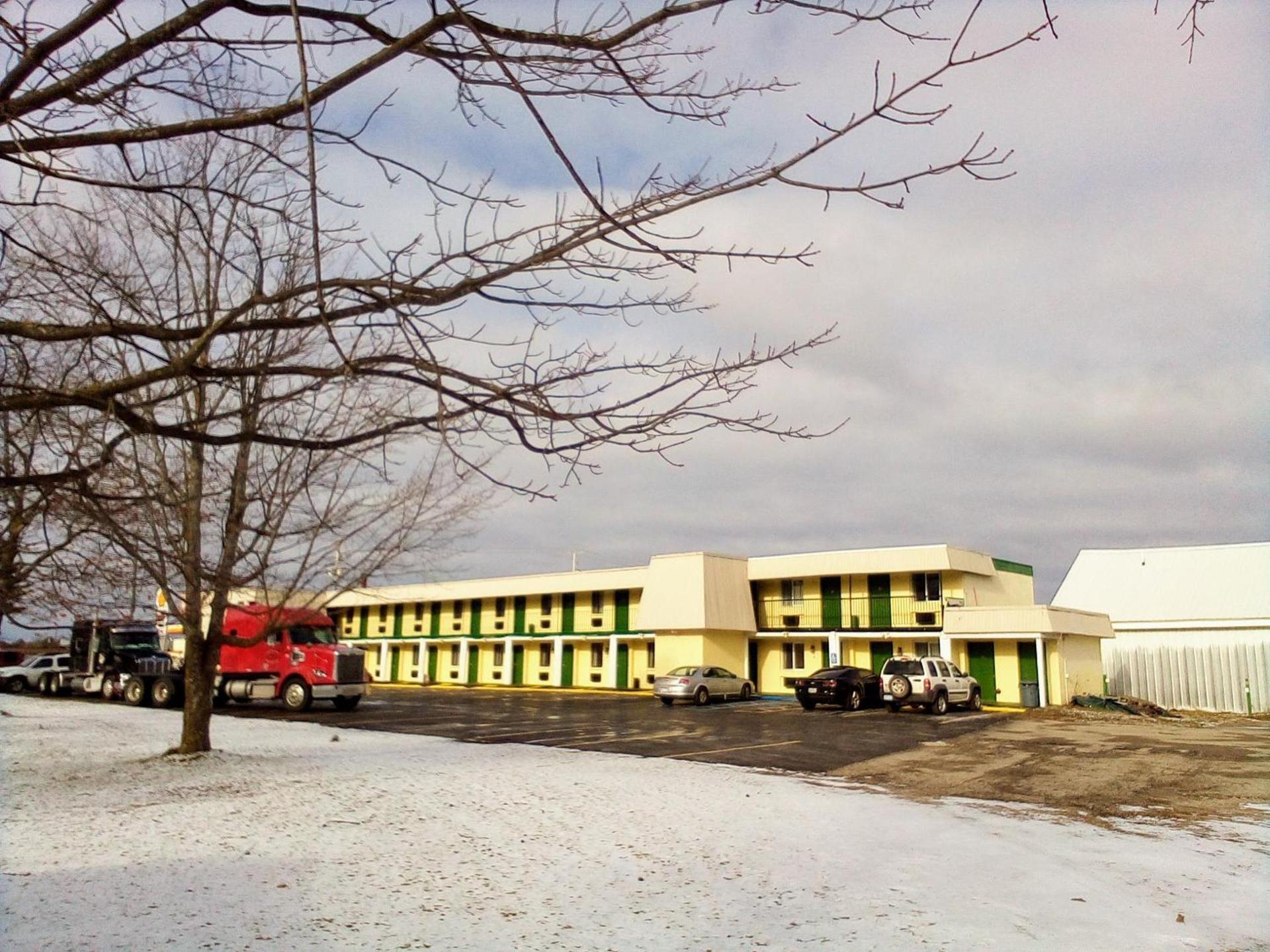 Granada Inn Motel - Kalkaska — hotel in Kalkaska