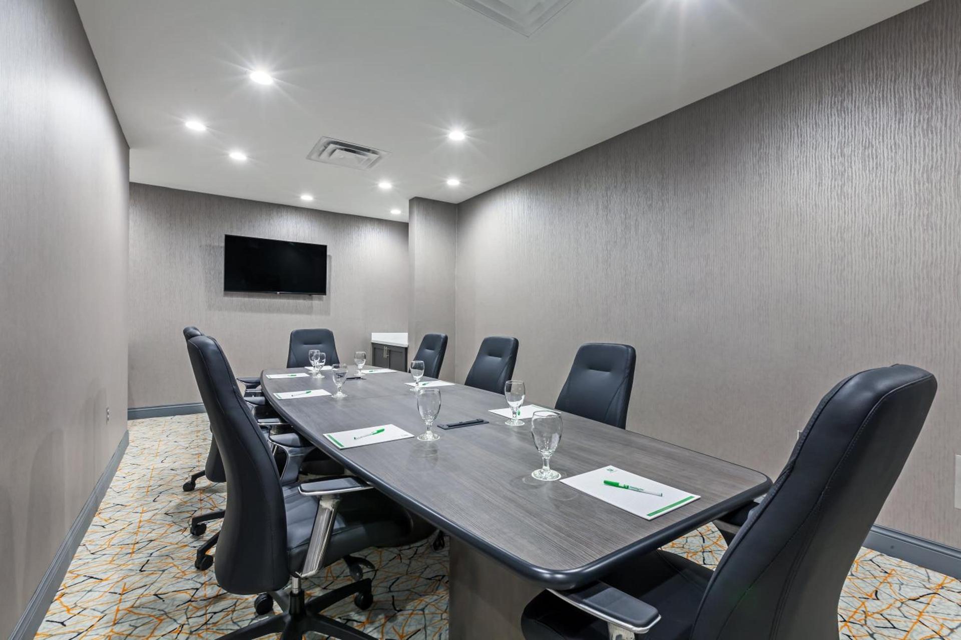 Holiday Inn Houston NE-Bush Airport Area by IHG photo 21