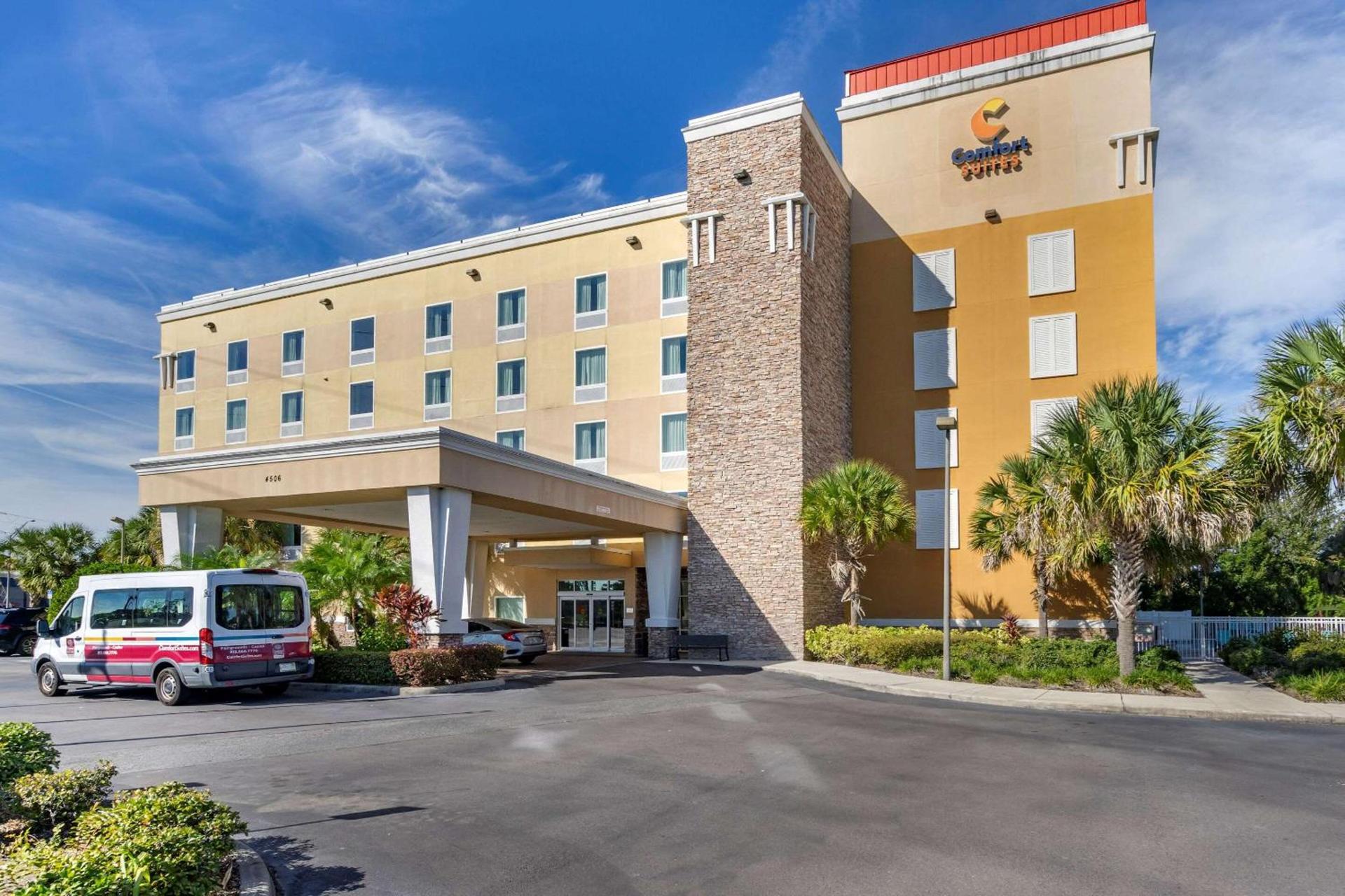 Hampton Inn by Hilton Tampa Fairgrounds Casino photo 1