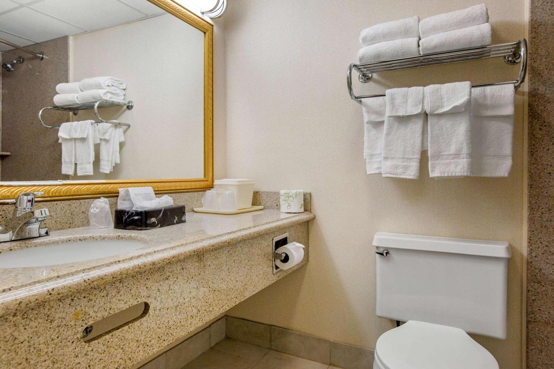 Quality Inn Ledgewood - Dover photo 9