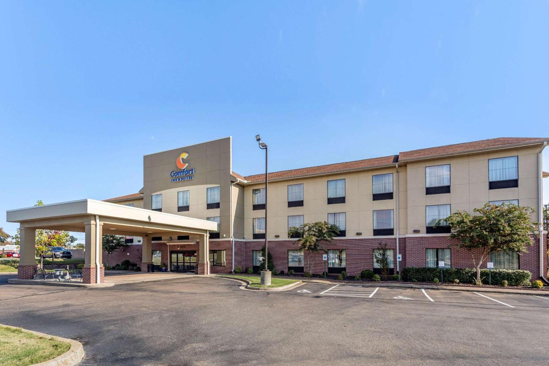 Comfort Inn & Suites Atoka-Millington photo 2