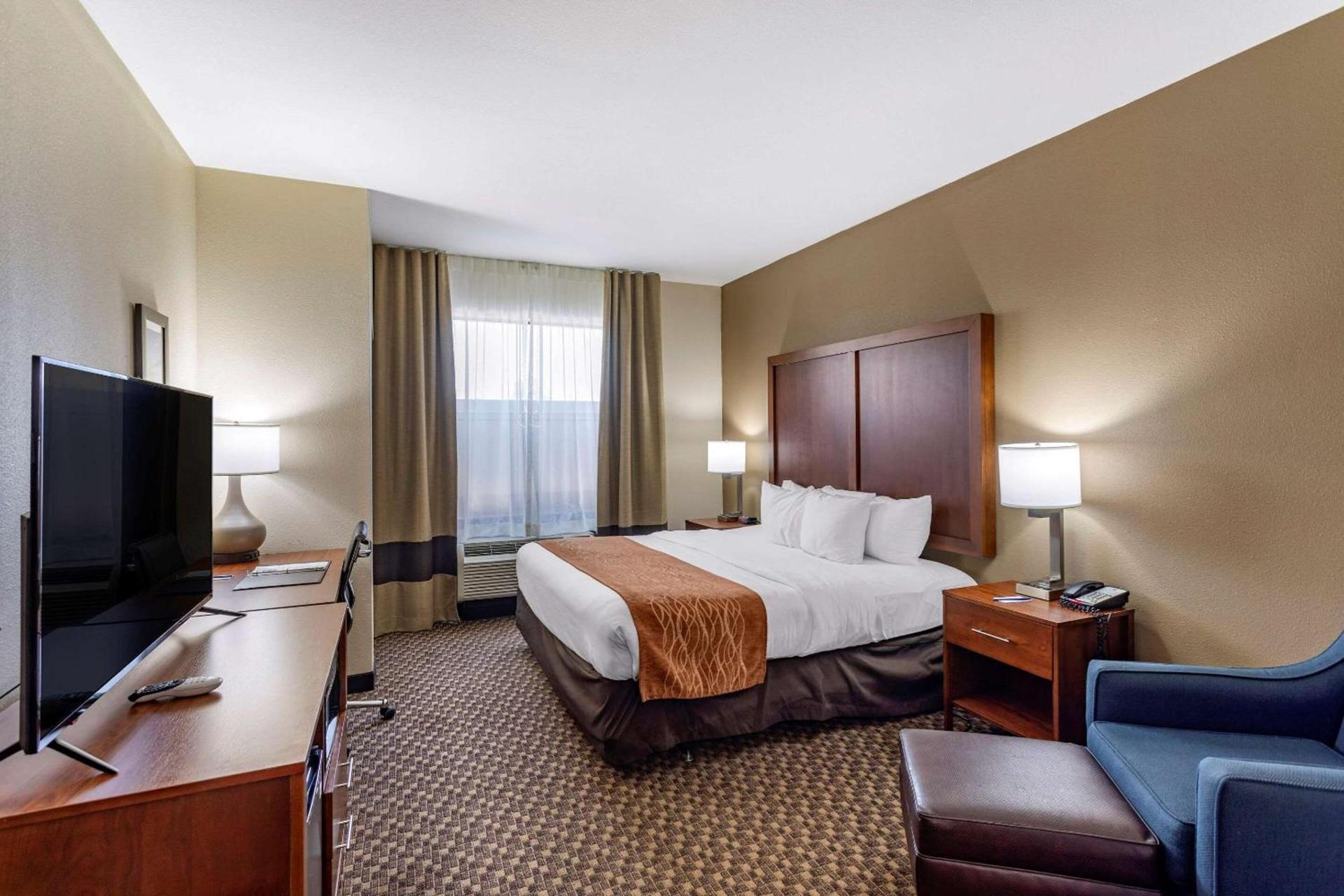 Comfort Inn & Suites Atoka-Millington photo 12