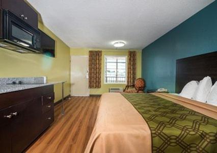 Royal Extended Stay Hotel — hotel in Selma